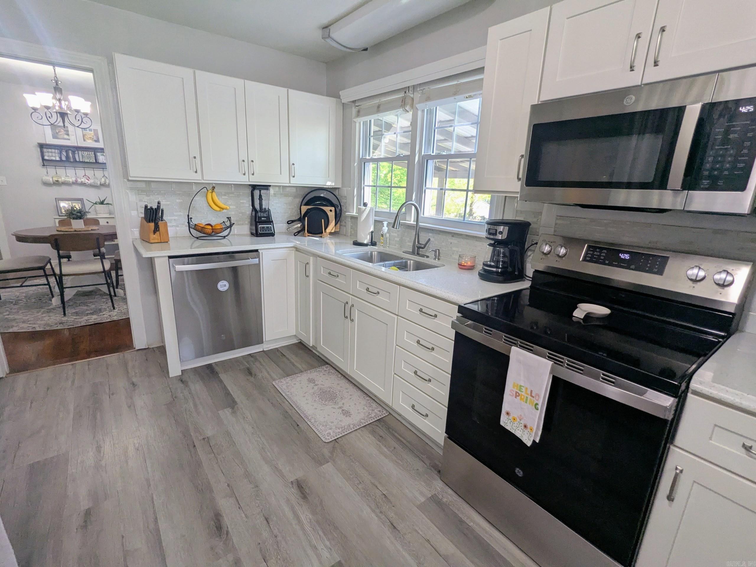 Photo 14 - Residential for sale – 1850  Maple   Batesville, AR