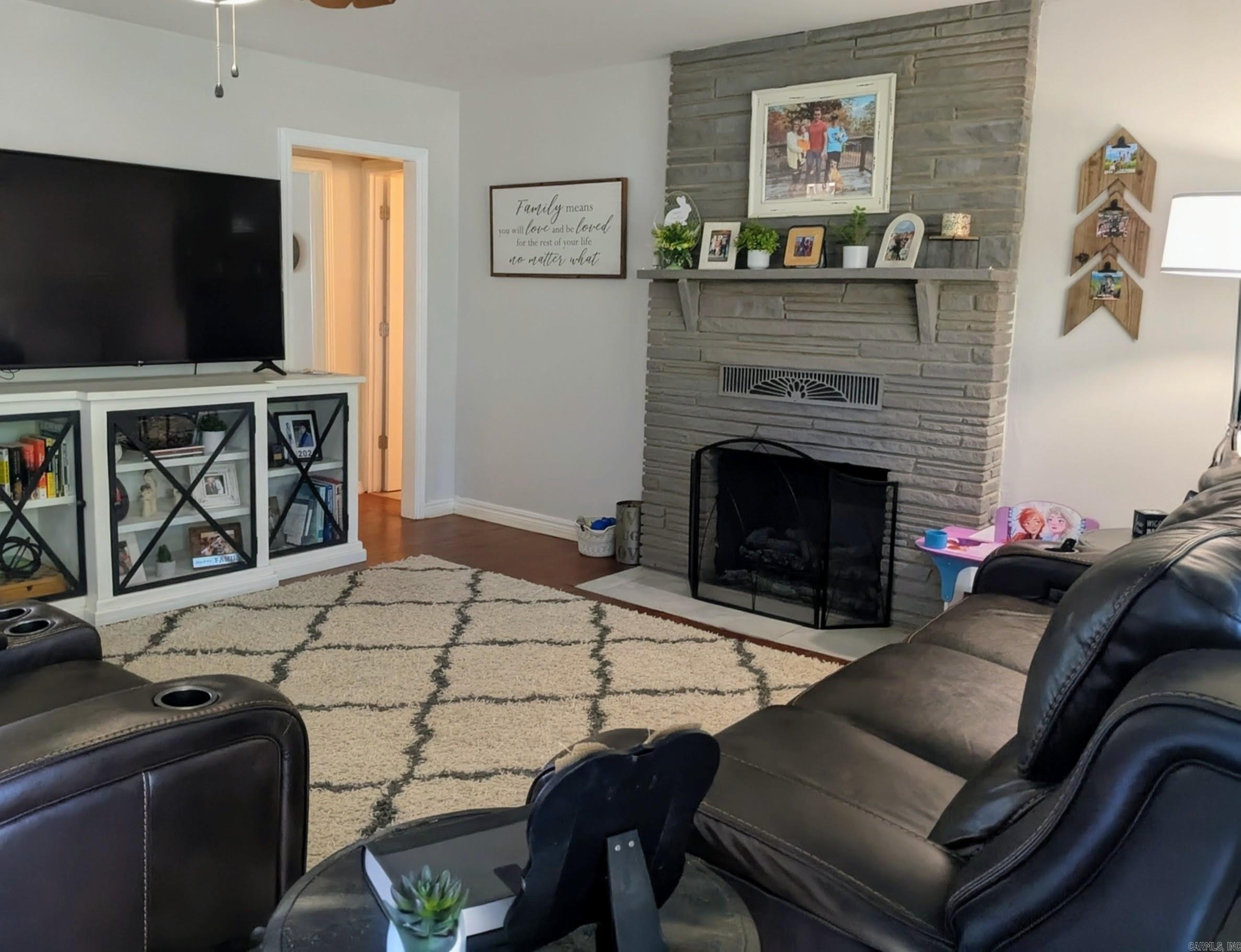 Photo 6 - Residential for sale – 1850  Maple   Batesville, AR