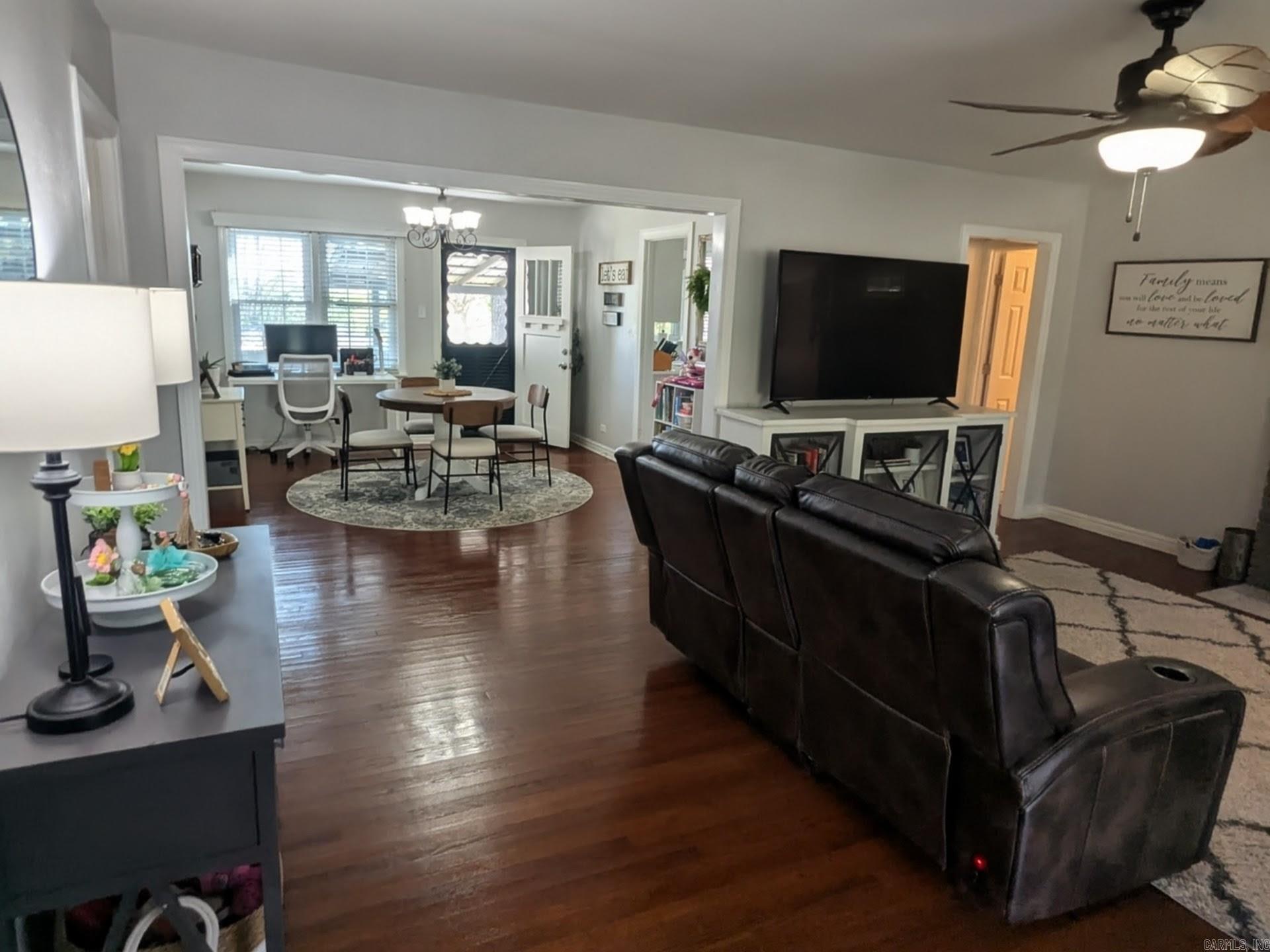 Photo 8 - Residential for sale – 1850  Maple   Batesville, AR