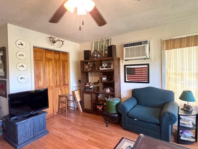 Photo 16 - Residential for sale – 21  Riverview   Hardy, AR