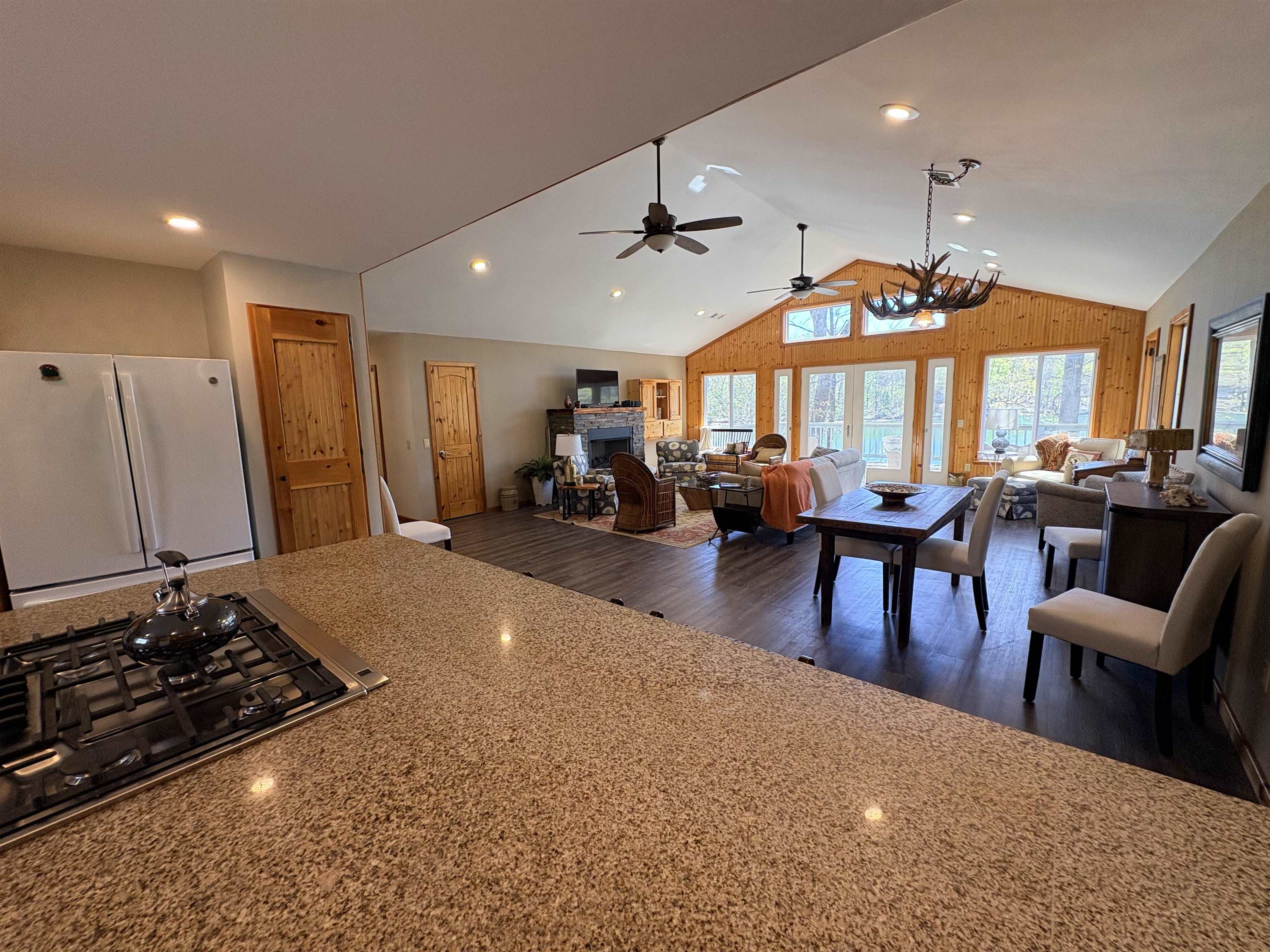 Photo 6 - Residential for sale – 3  Hosti   Cherokee Village, AR