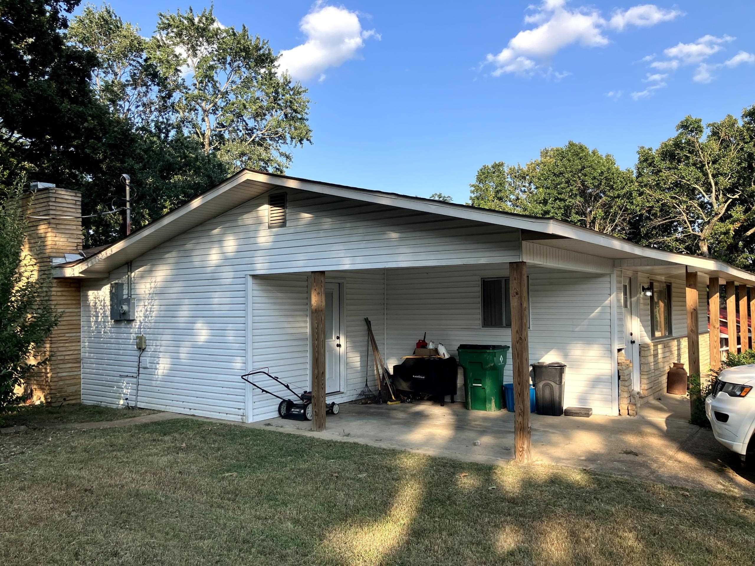 Photo 14 - Residential for sale – 1416 W Cardinal   Horseshoe Bend, AR