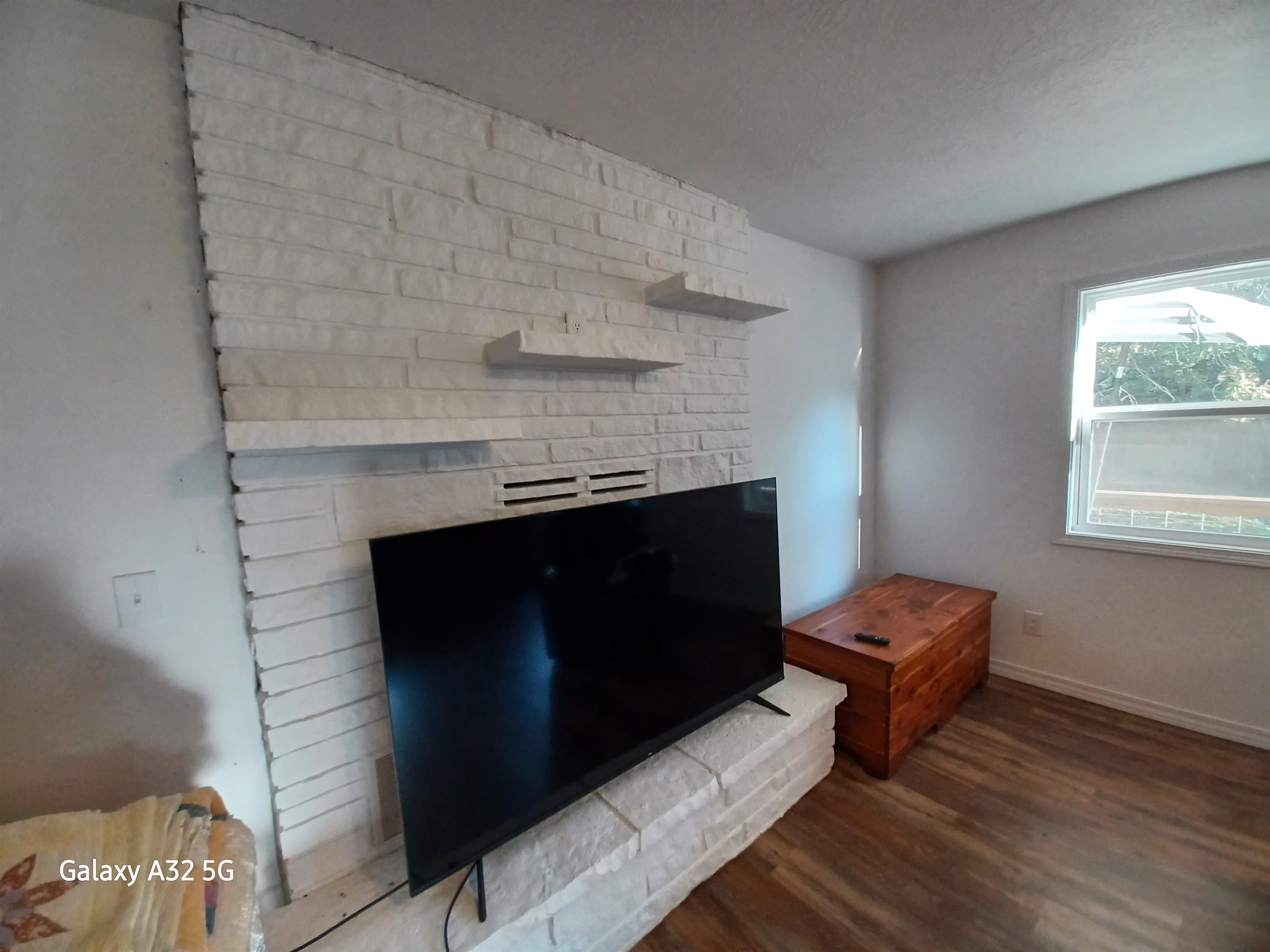 Photo 10 - Residential for sale – 1416 W Cardinal   Horseshoe Bend, AR