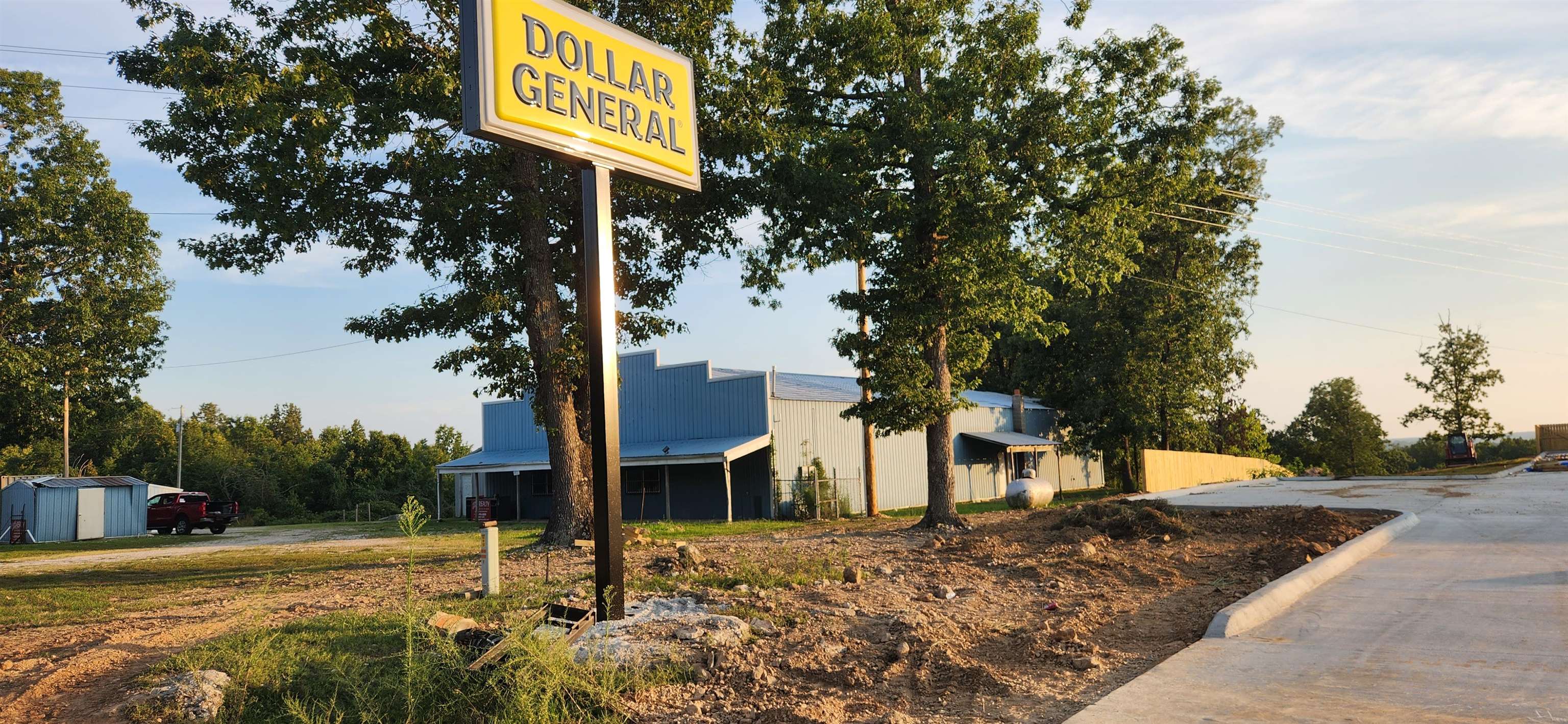 Photo 6 - Commercial / Industrial for sale – 1921  63  No Williford, AR