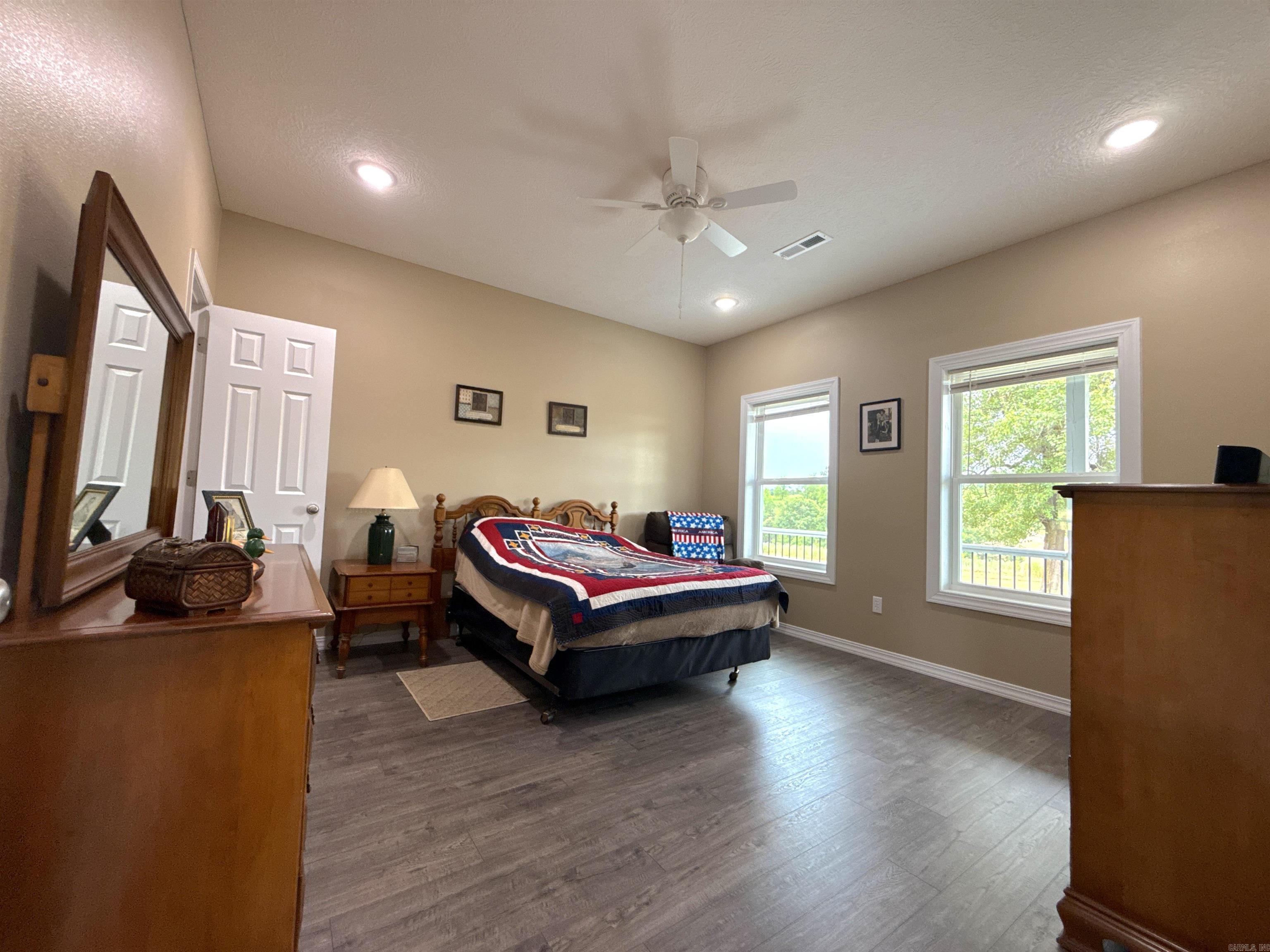 Photo 7 - Residential for sale – 631  Spring Valley   Mammoth Spring, AR