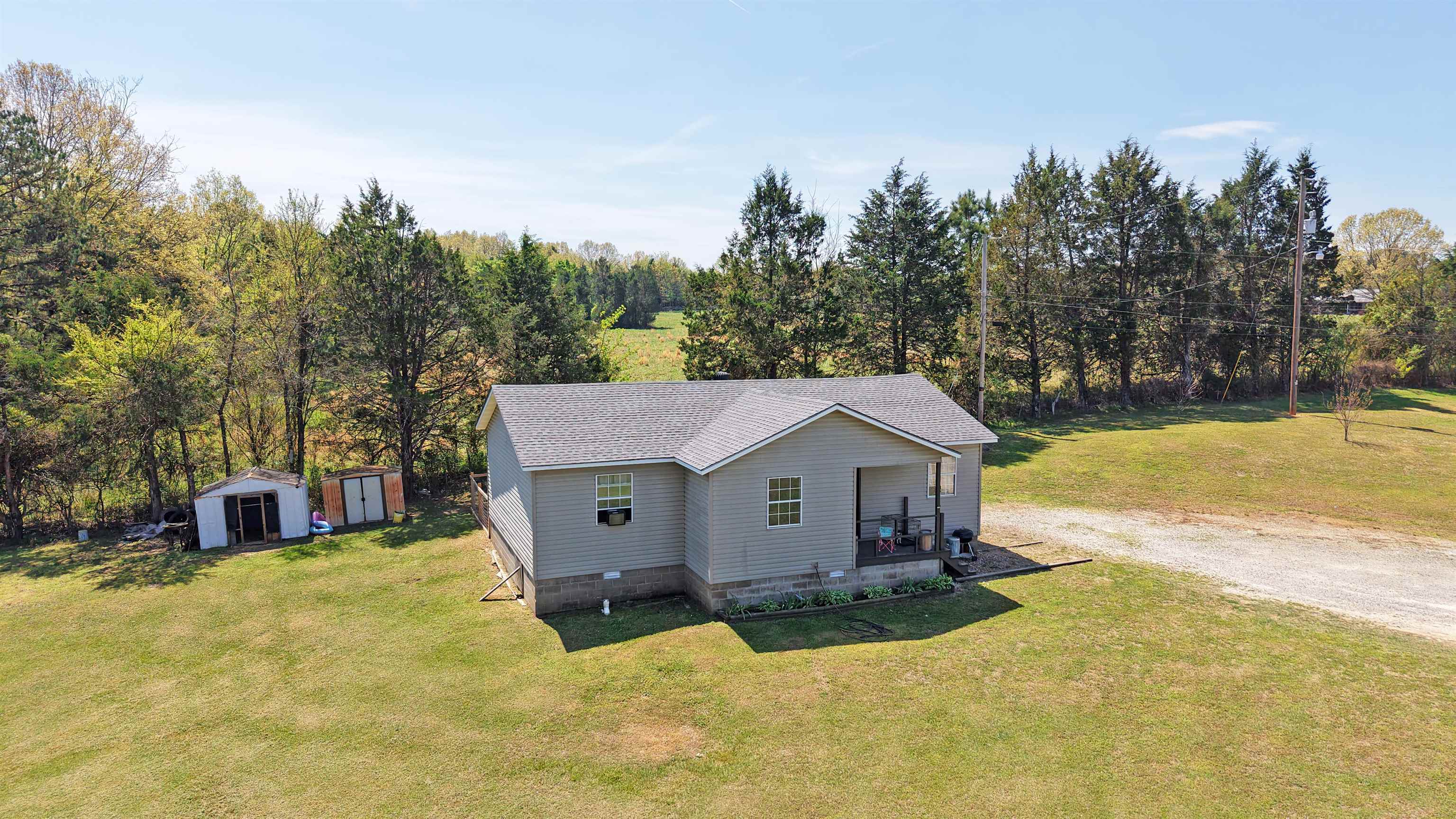 Photo 19 - Residential for sale – 142  Apartment Drive   Melbourne, AR