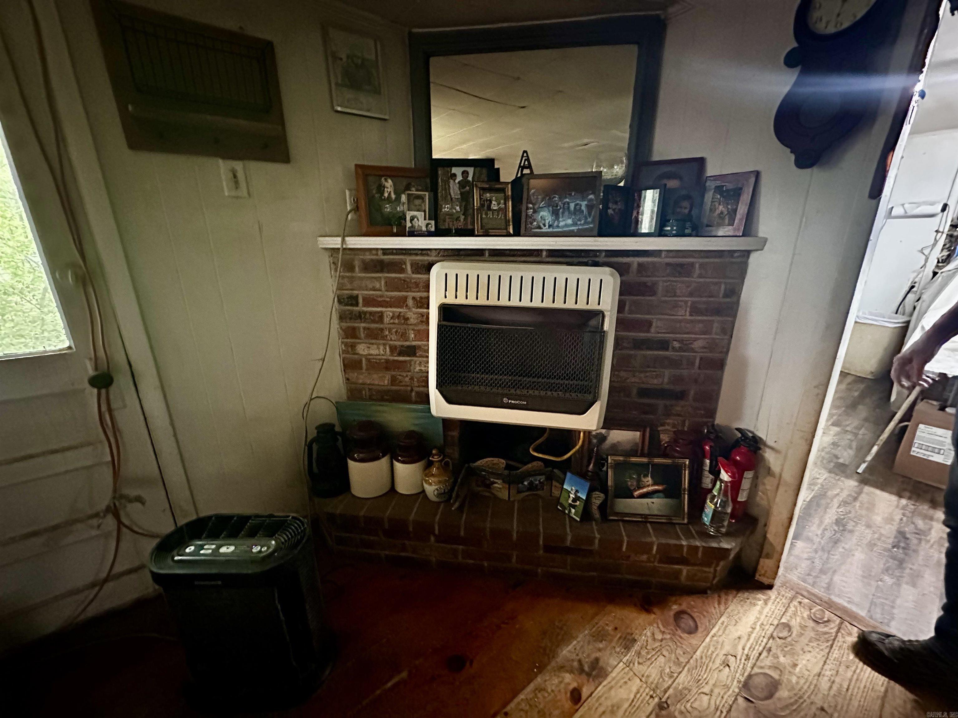 Photo 33 - Residential for sale – 11358  AR 58   Guion, AR