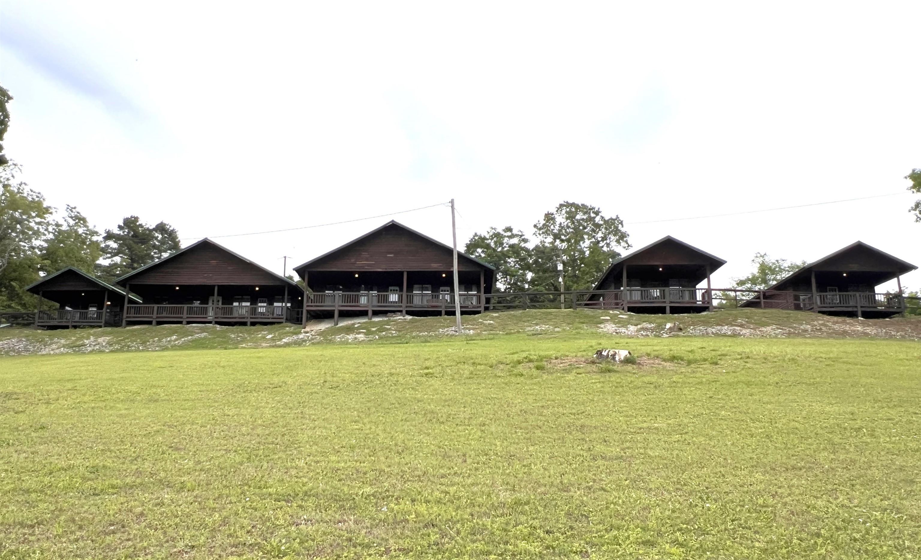 Commercial / Industrial for sale – 75  Ruddells  Yes Mountain View, AR