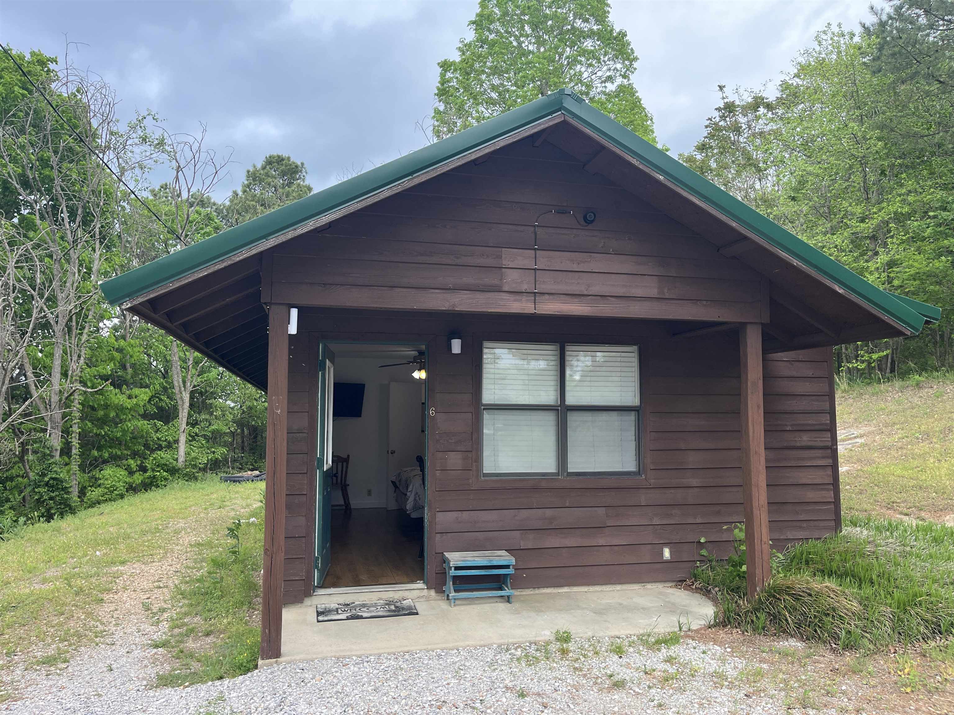 Photo 3 - Commercial / Industrial for sale – 75  Ruddells  Yes Mountain View, AR