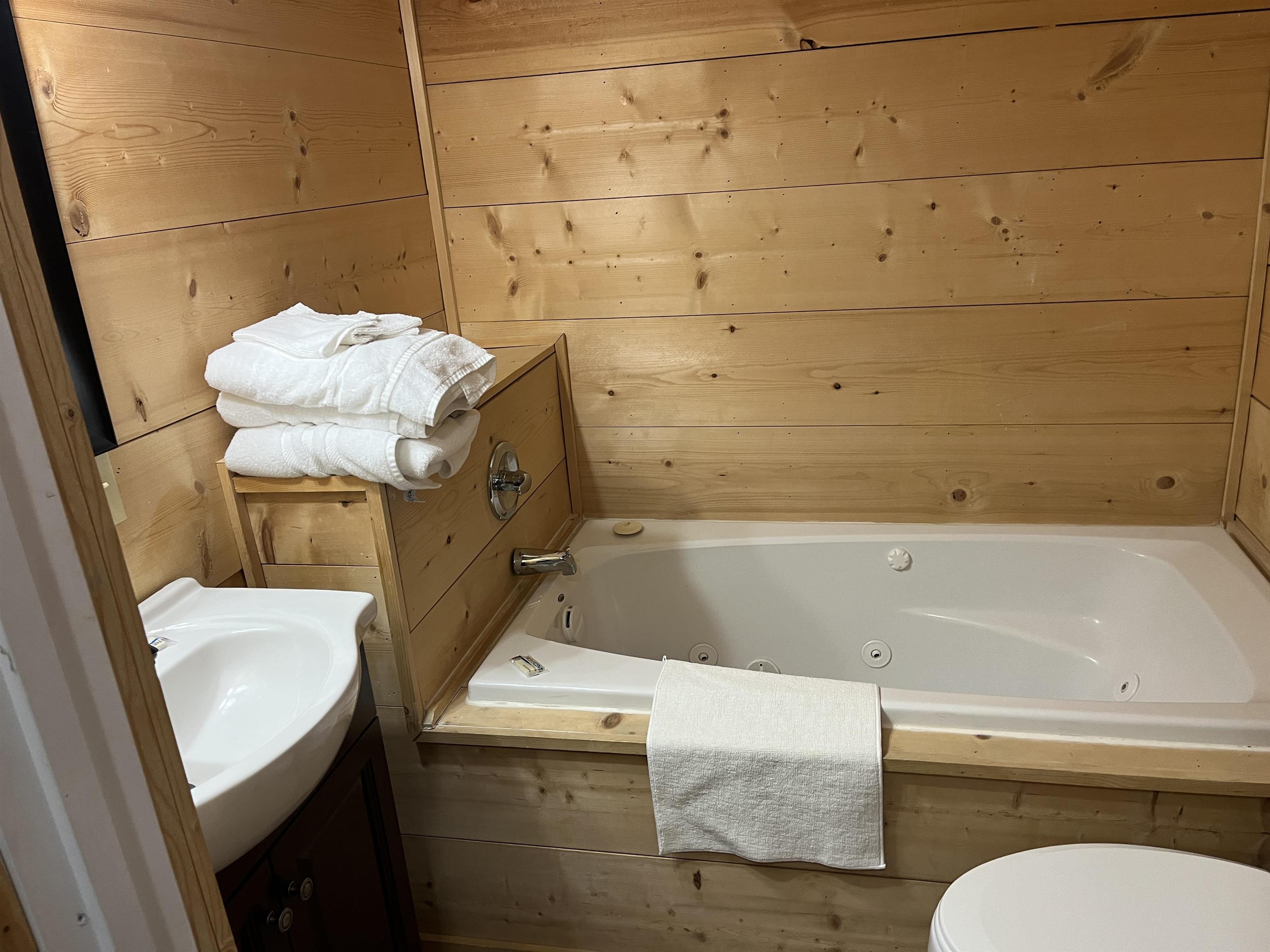 Photo 32 - Commercial / Industrial for sale – 75  Ruddells  Yes Mountain View, AR