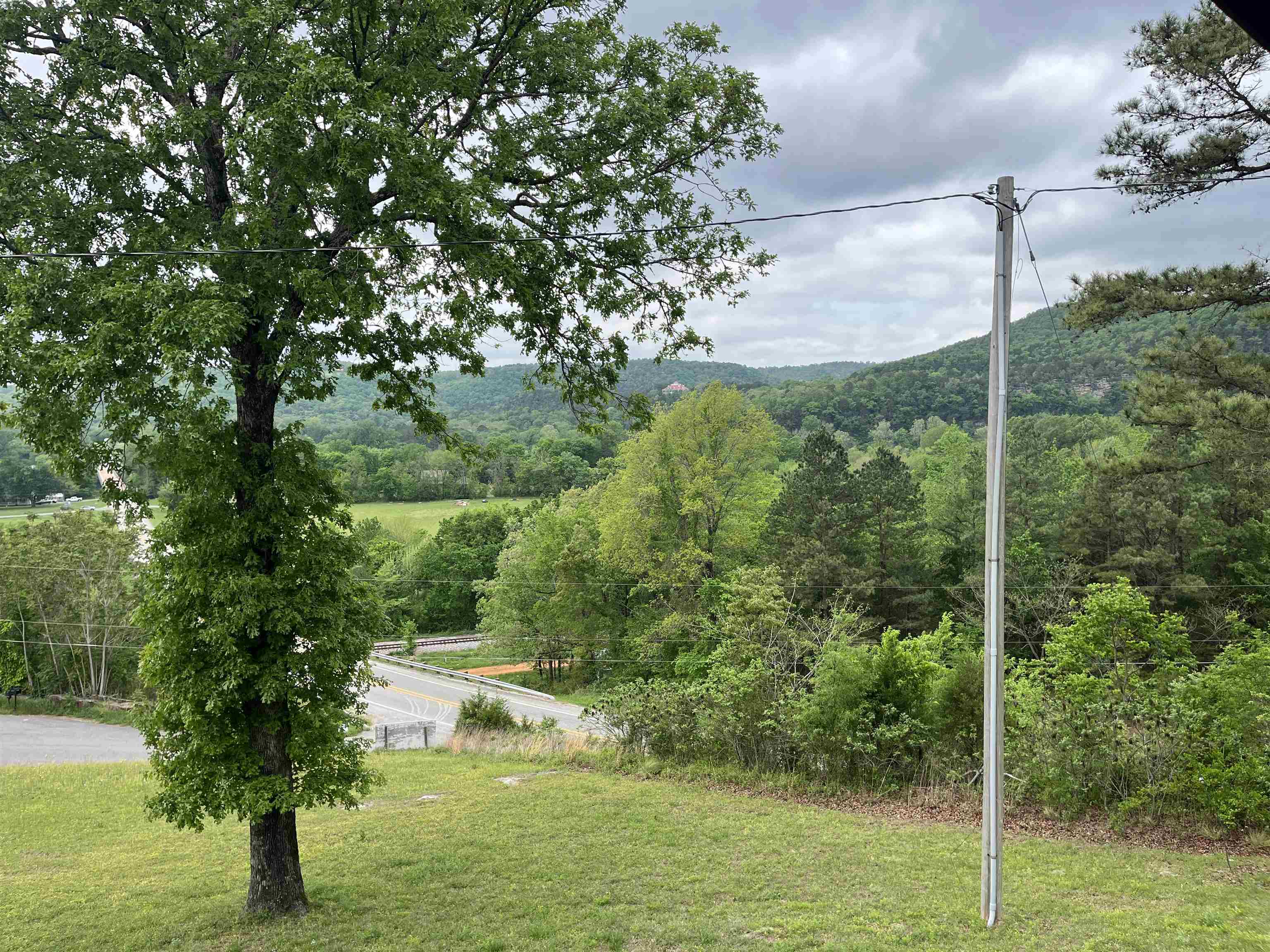 Photo 9 - Commercial / Industrial for sale – 75  Ruddells  Yes Mountain View, AR