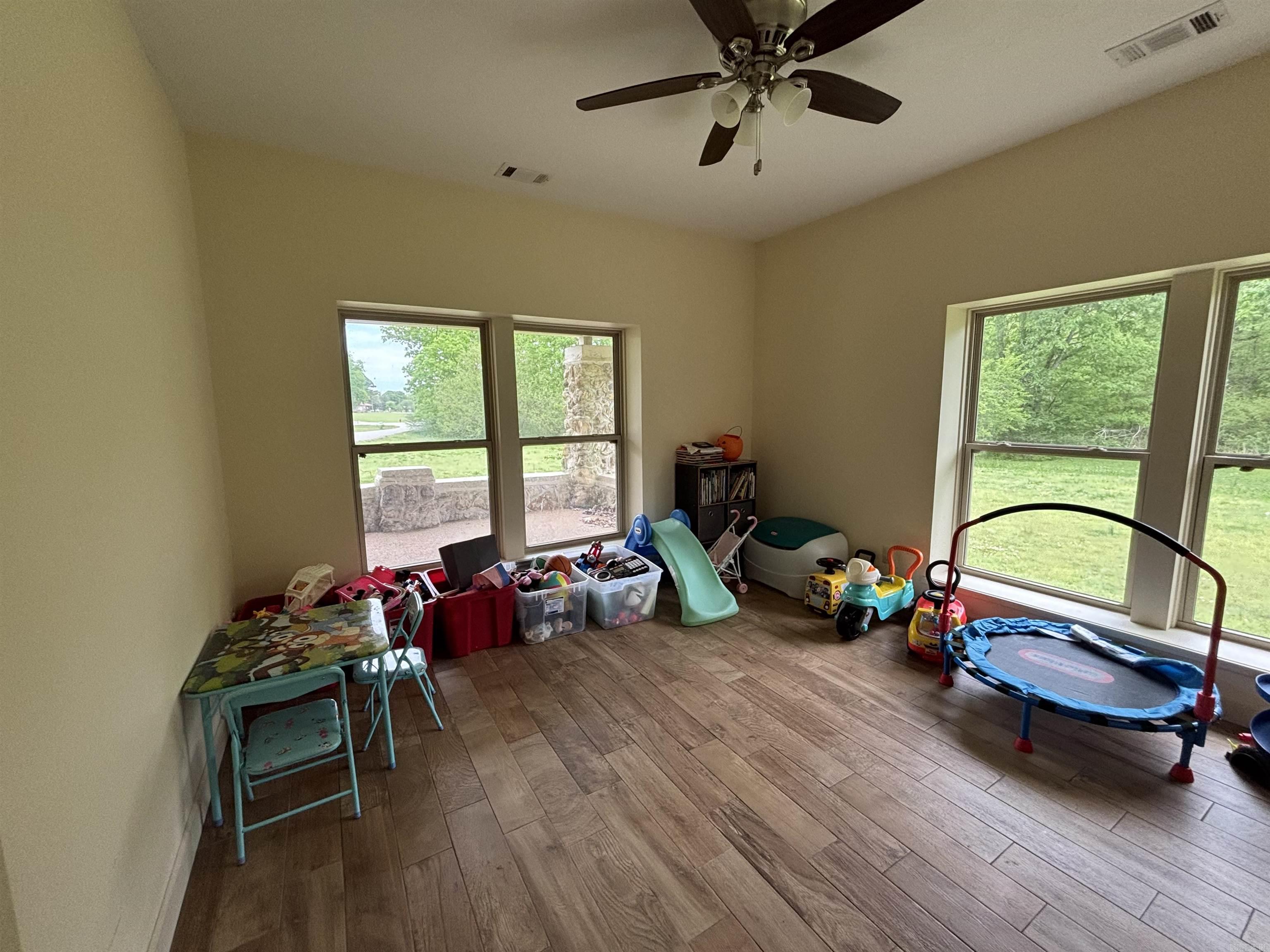 Photo 11 - Residential for sale – 429 W Ferguson   Williford, AR