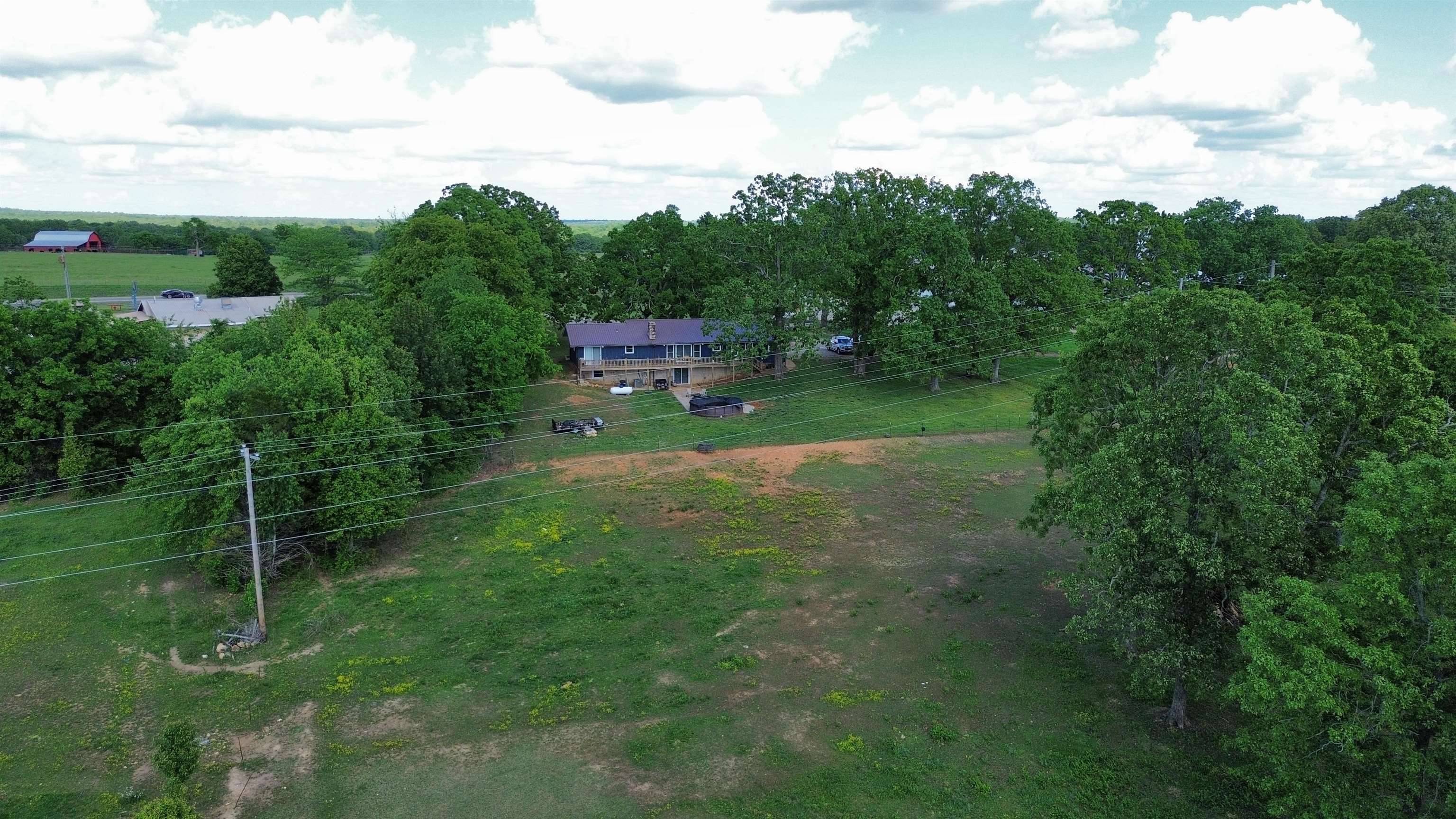 Photo 2 - Residential for sale – 621  Hwy 62 W   Ash Flat, AR