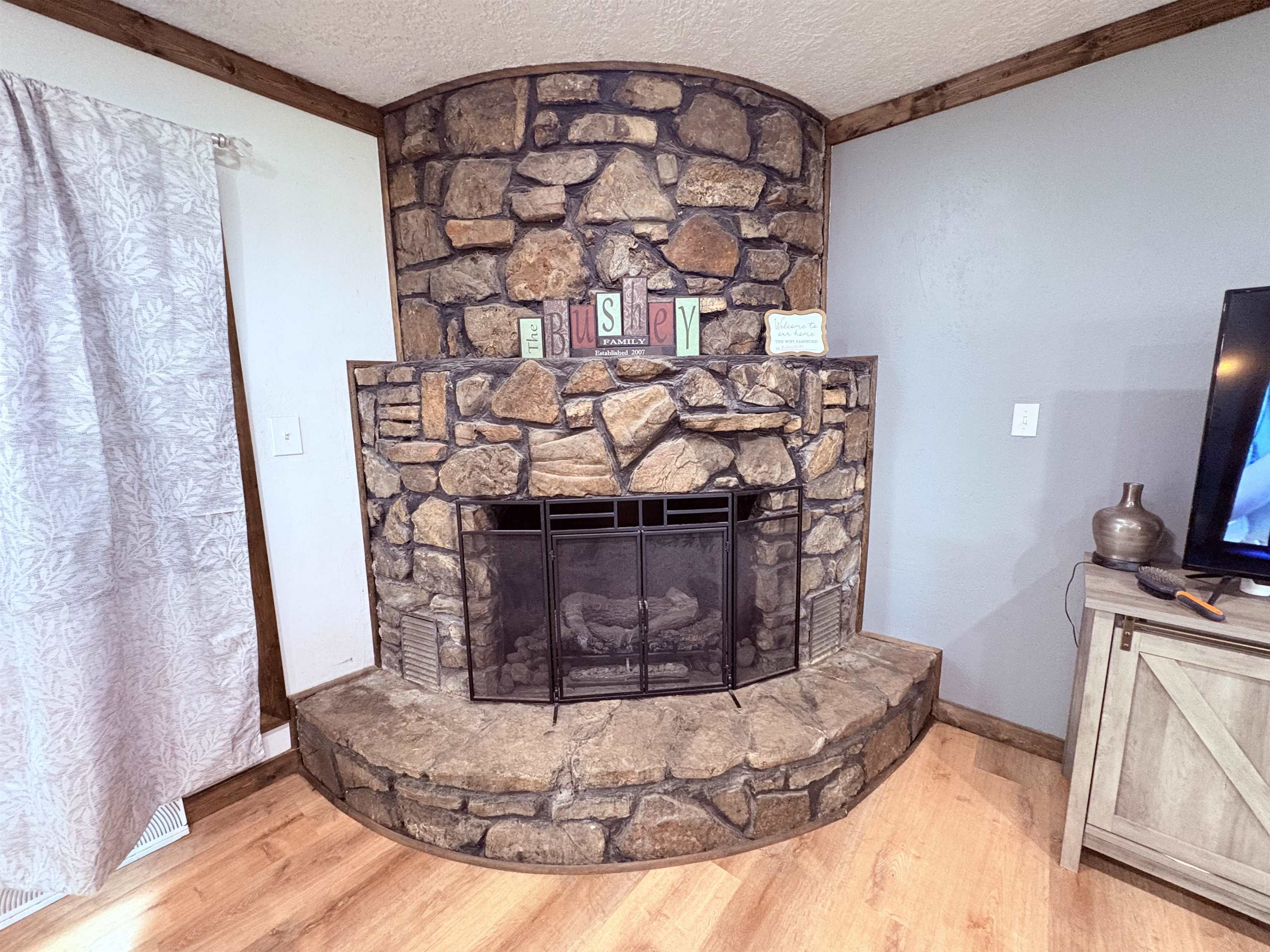 Photo 12 - Residential for sale – 621  Hwy 62 W   Ash Flat, AR