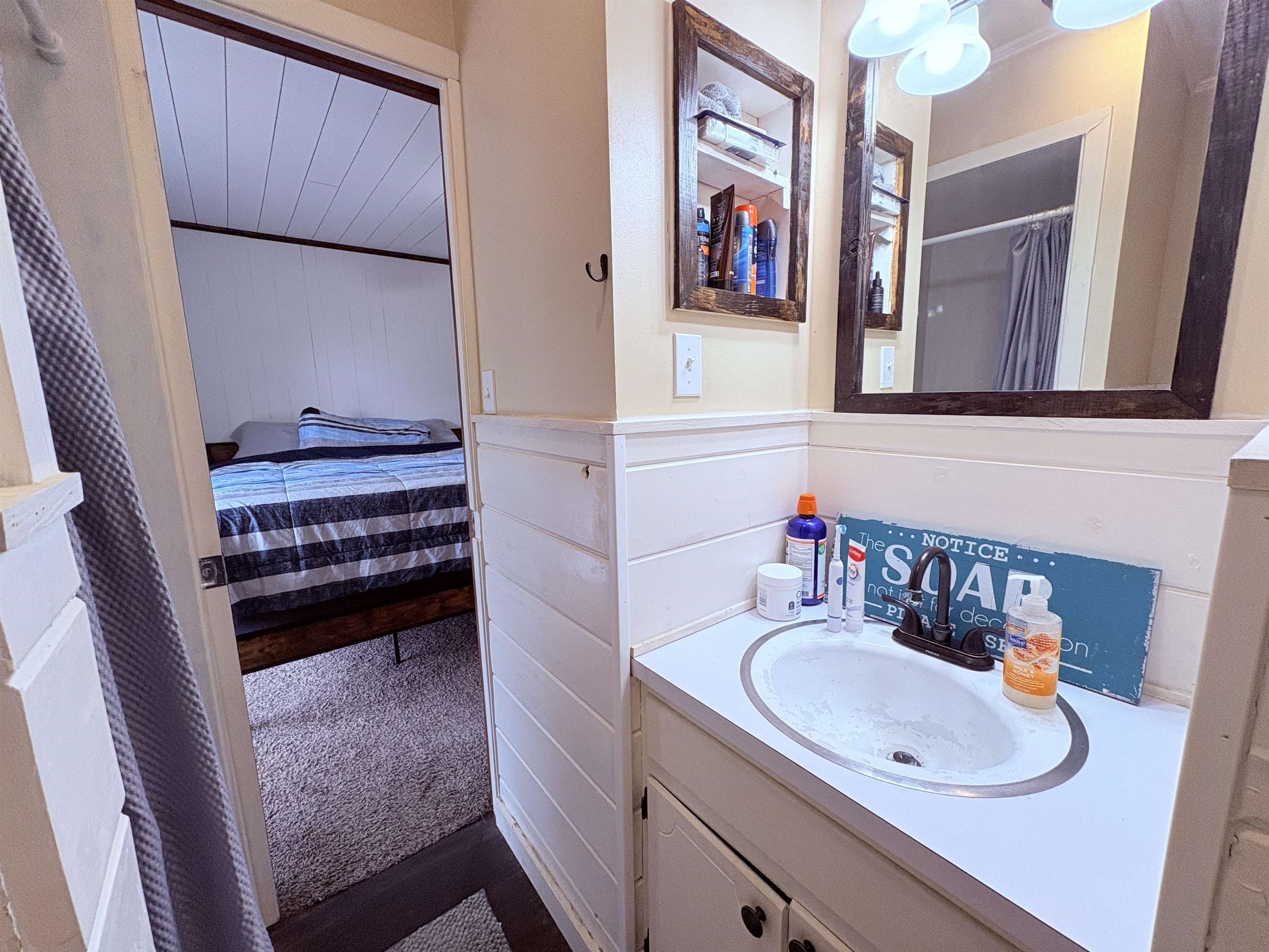 Photo 33 - Residential for sale – 621  Hwy 62 W   Ash Flat, AR