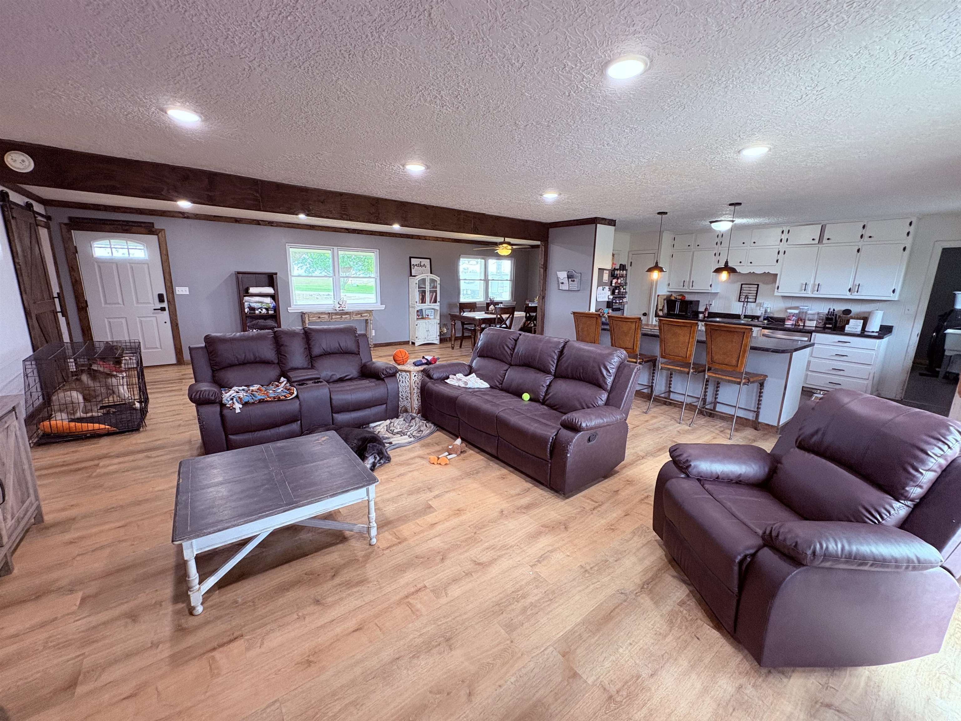 Photo 5 - Residential for sale – 621  Hwy 62 W   Ash Flat, AR