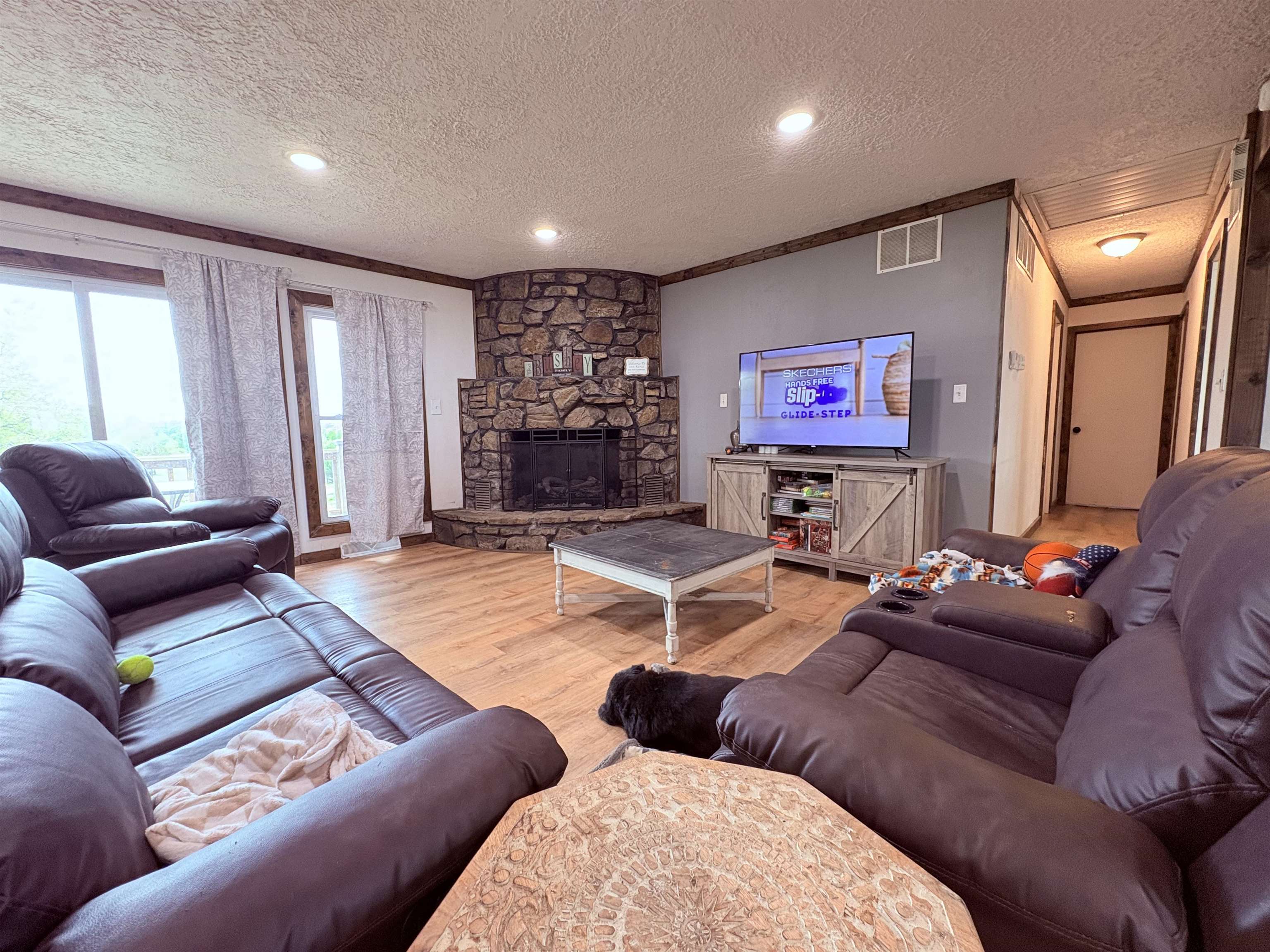 Photo 6 - Residential for sale – 621  Hwy 62 W   Ash Flat, AR