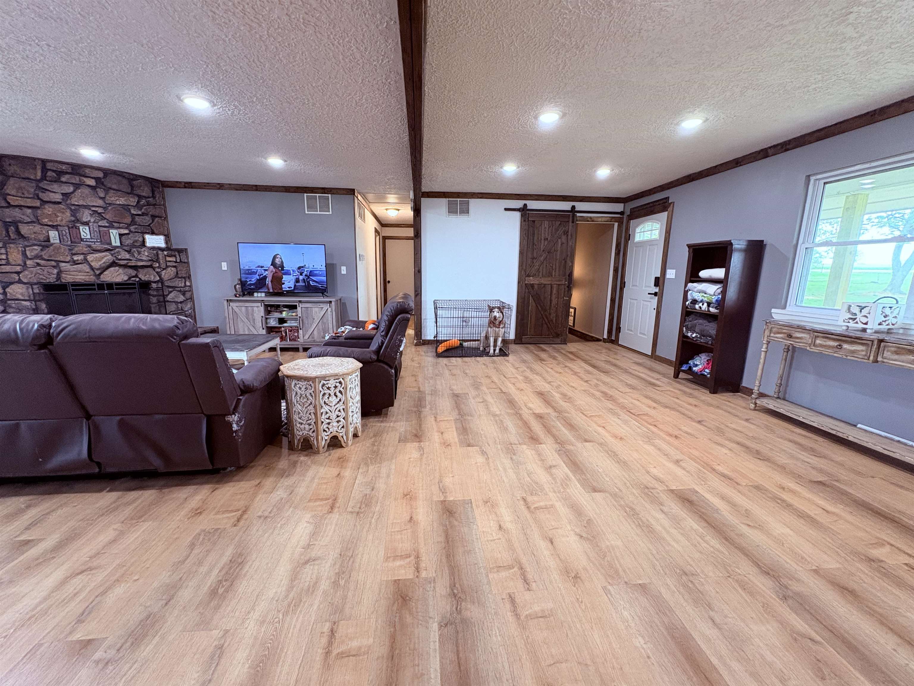 Photo 10 - Residential for sale – 621  Hwy 62 W   Ash Flat, AR