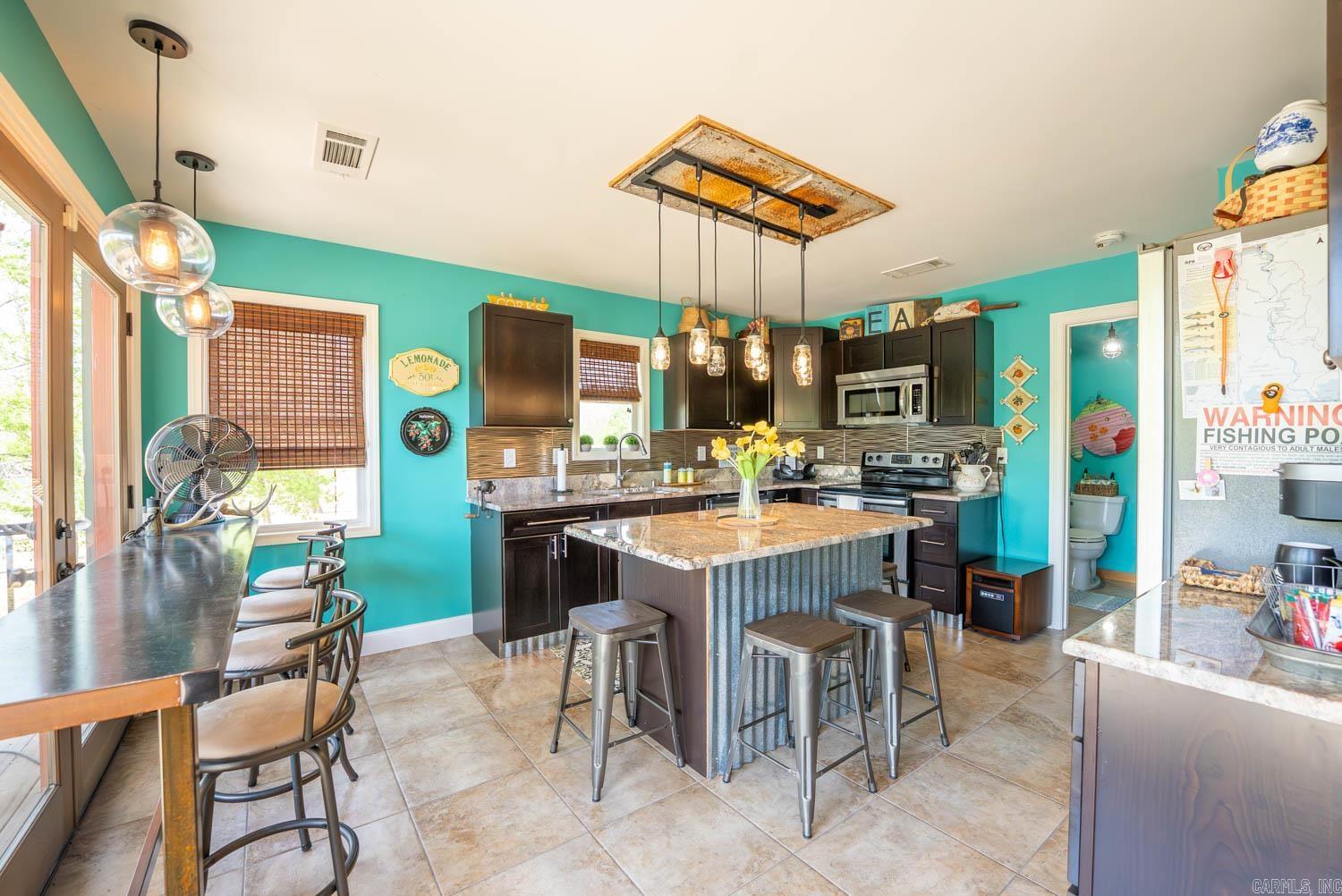 Photo 8 - Residential for sale – 141  Long Island Trail   Mammoth Spring, AR