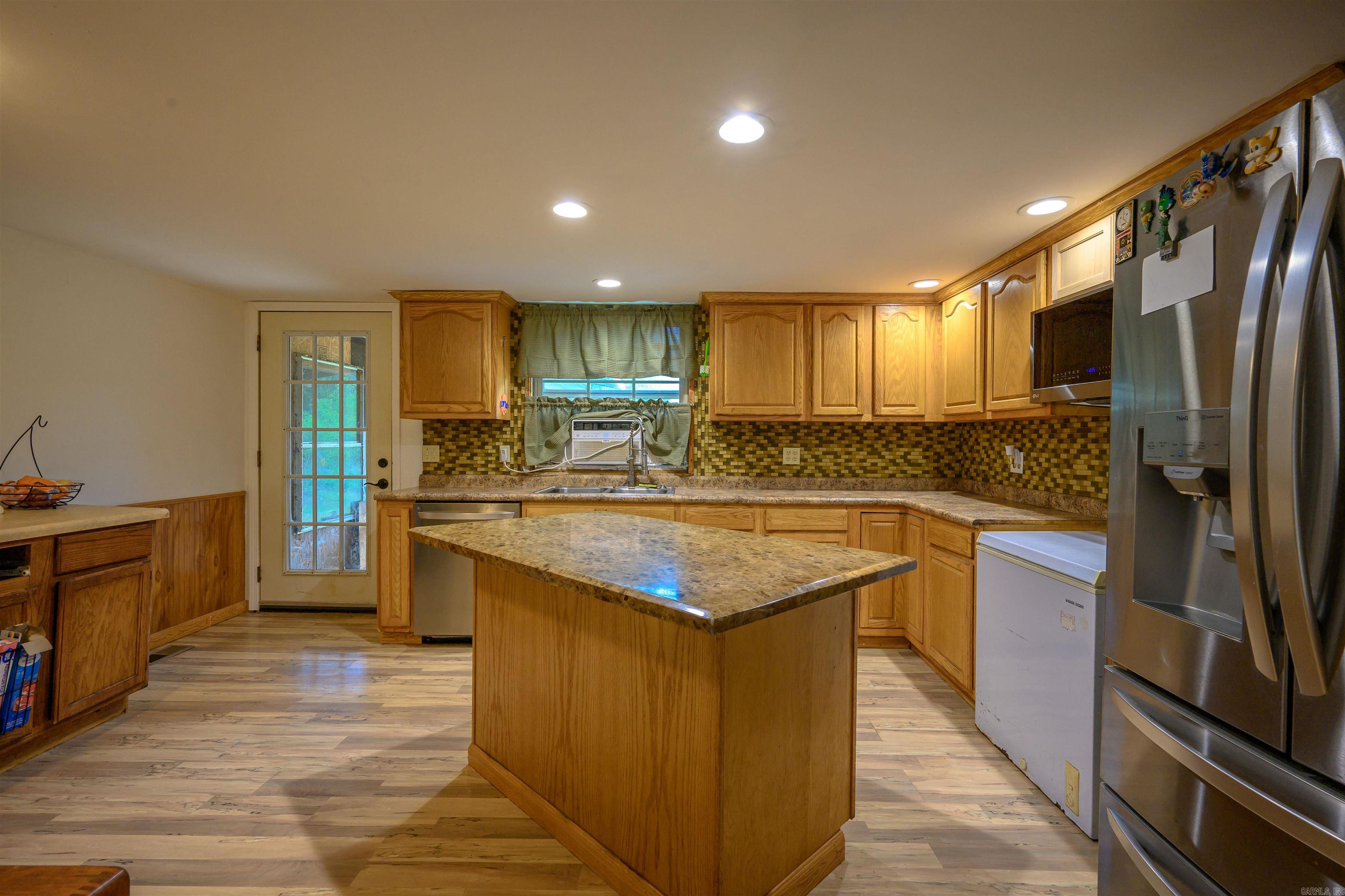 Photo 11 - Residential for sale – 340 N Main   Mount Pleasant, AR