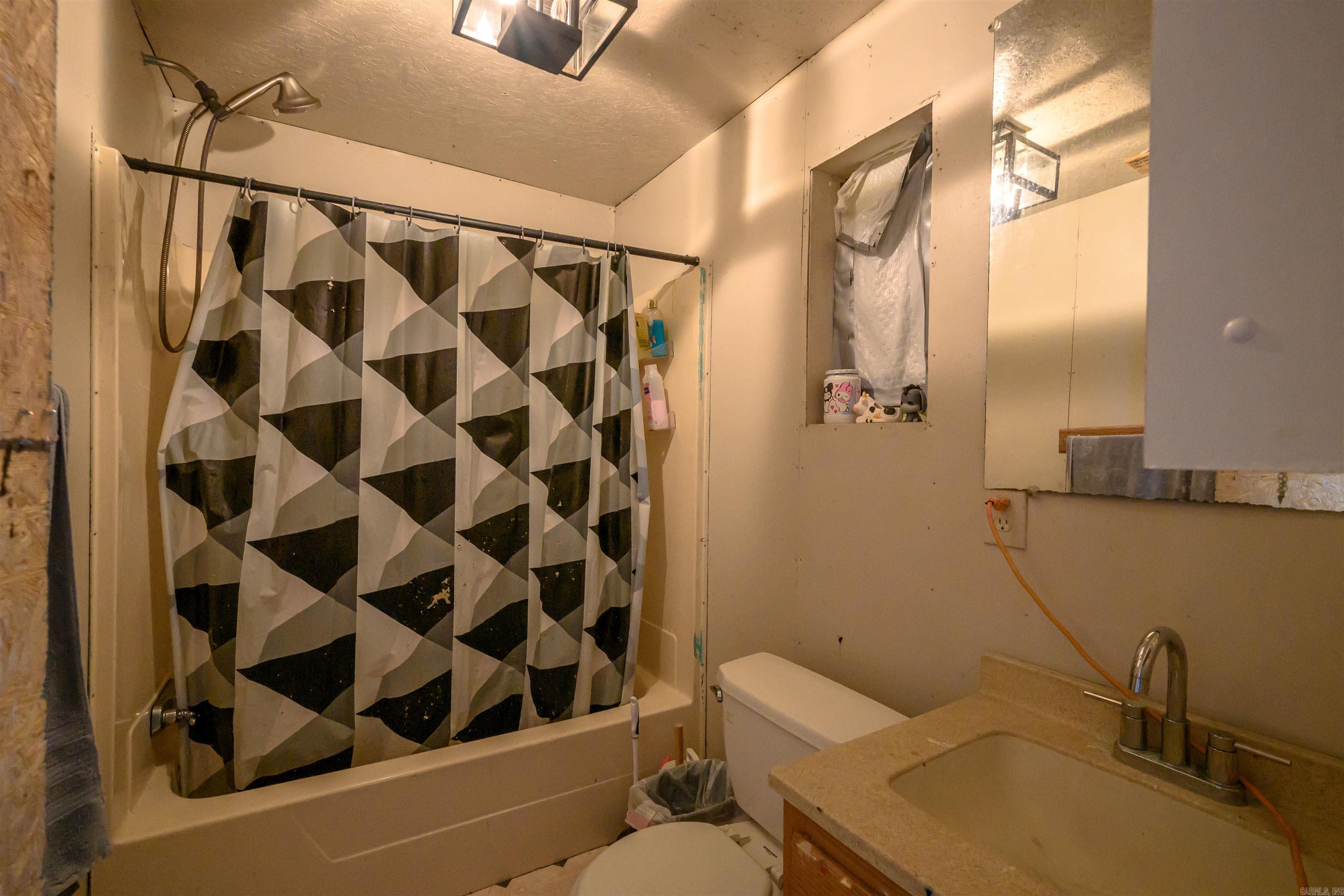 Photo 19 - Residential for sale – 340 N Main   Mount Pleasant, AR