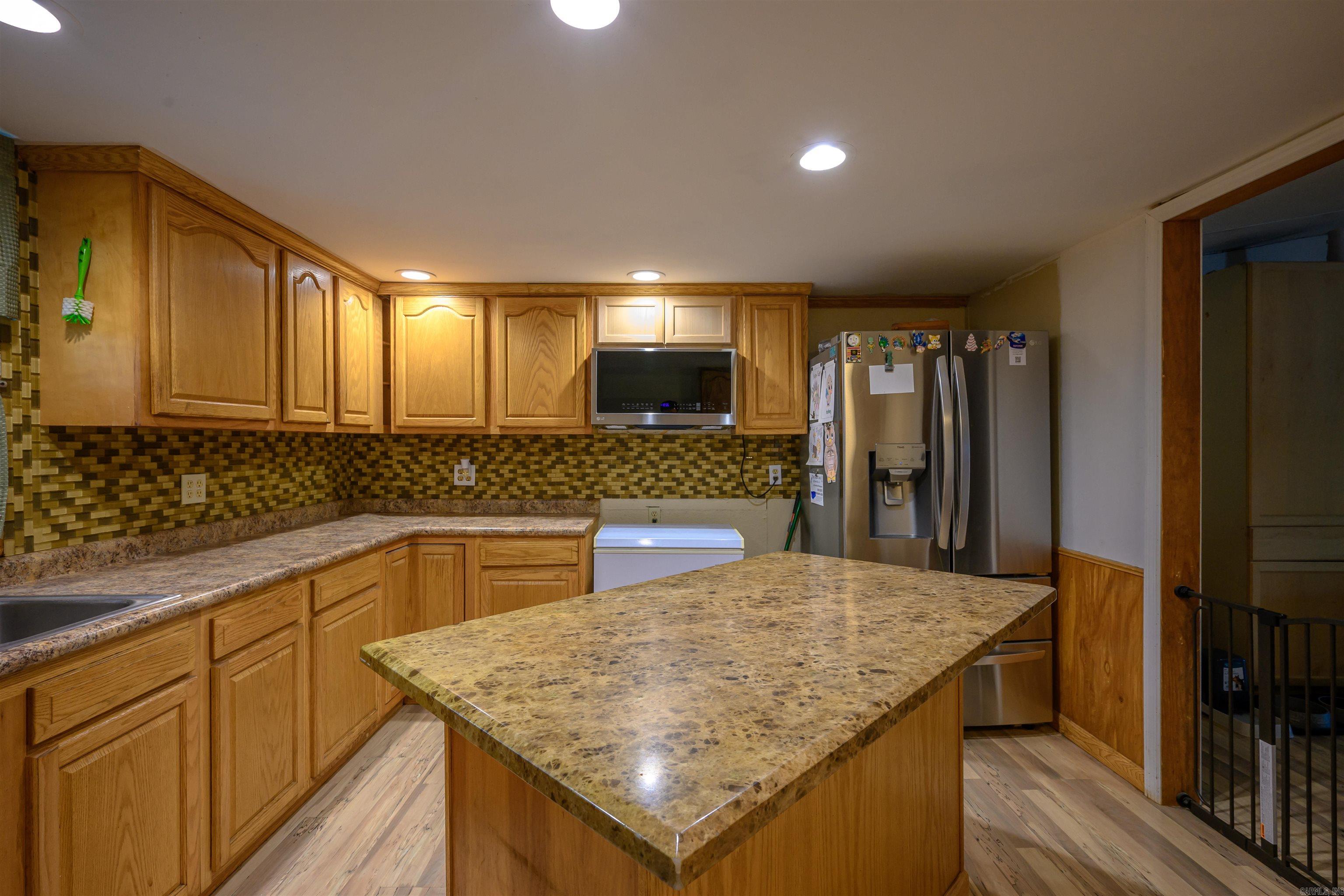 Photo 7 - Residential for sale – 340 N Main   Mount Pleasant, AR