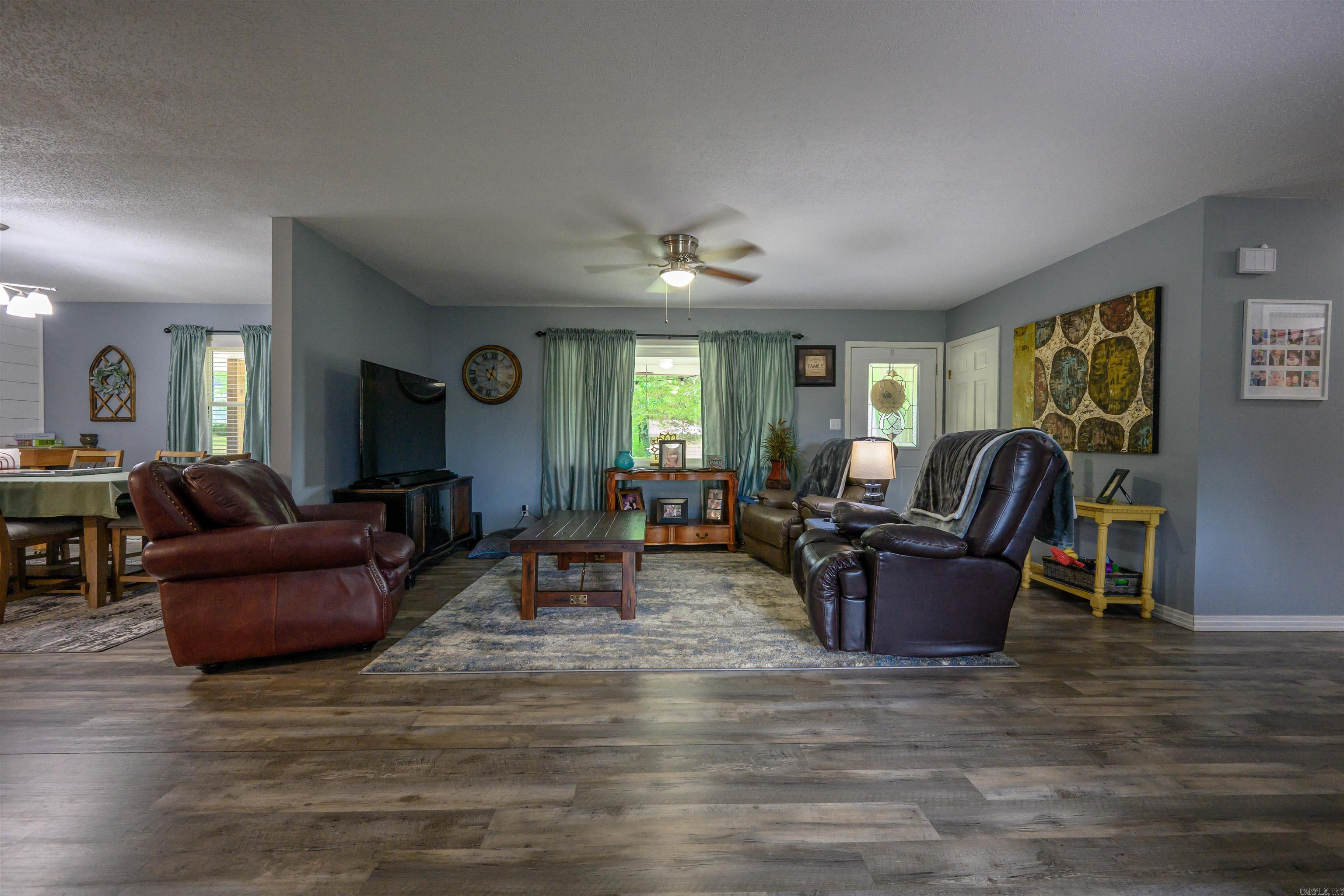 Photo 3 - Residential for sale – 140 N Spring   Melbourne, AR