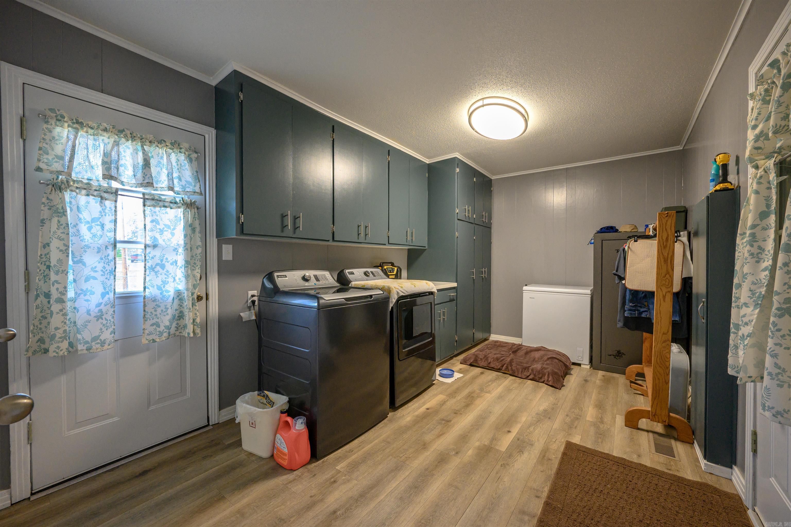 Photo 21 - Residential for sale – 140 N Spring   Melbourne, AR