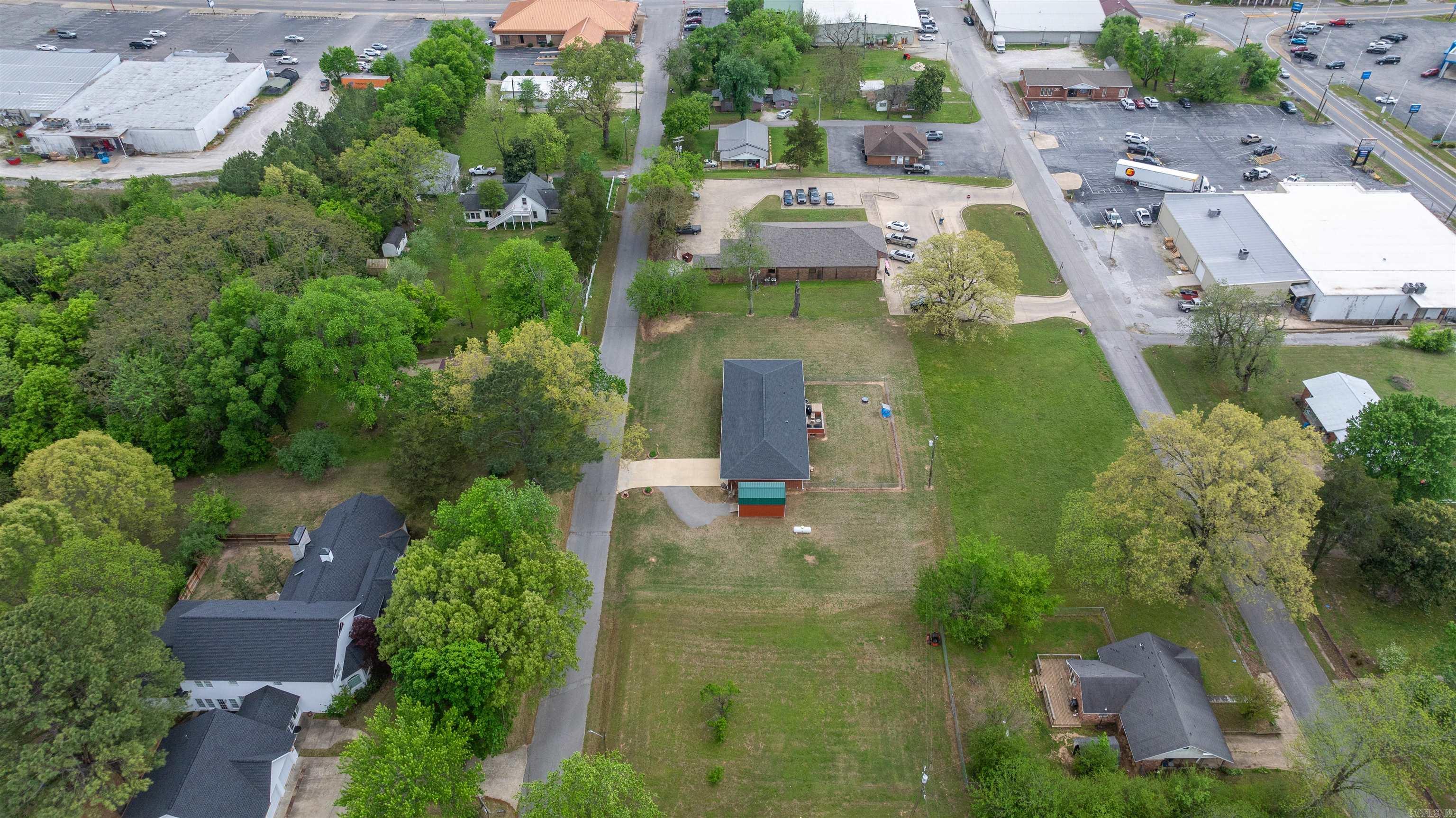 Photo 32 - Residential for sale – 140 N Spring   Melbourne, AR