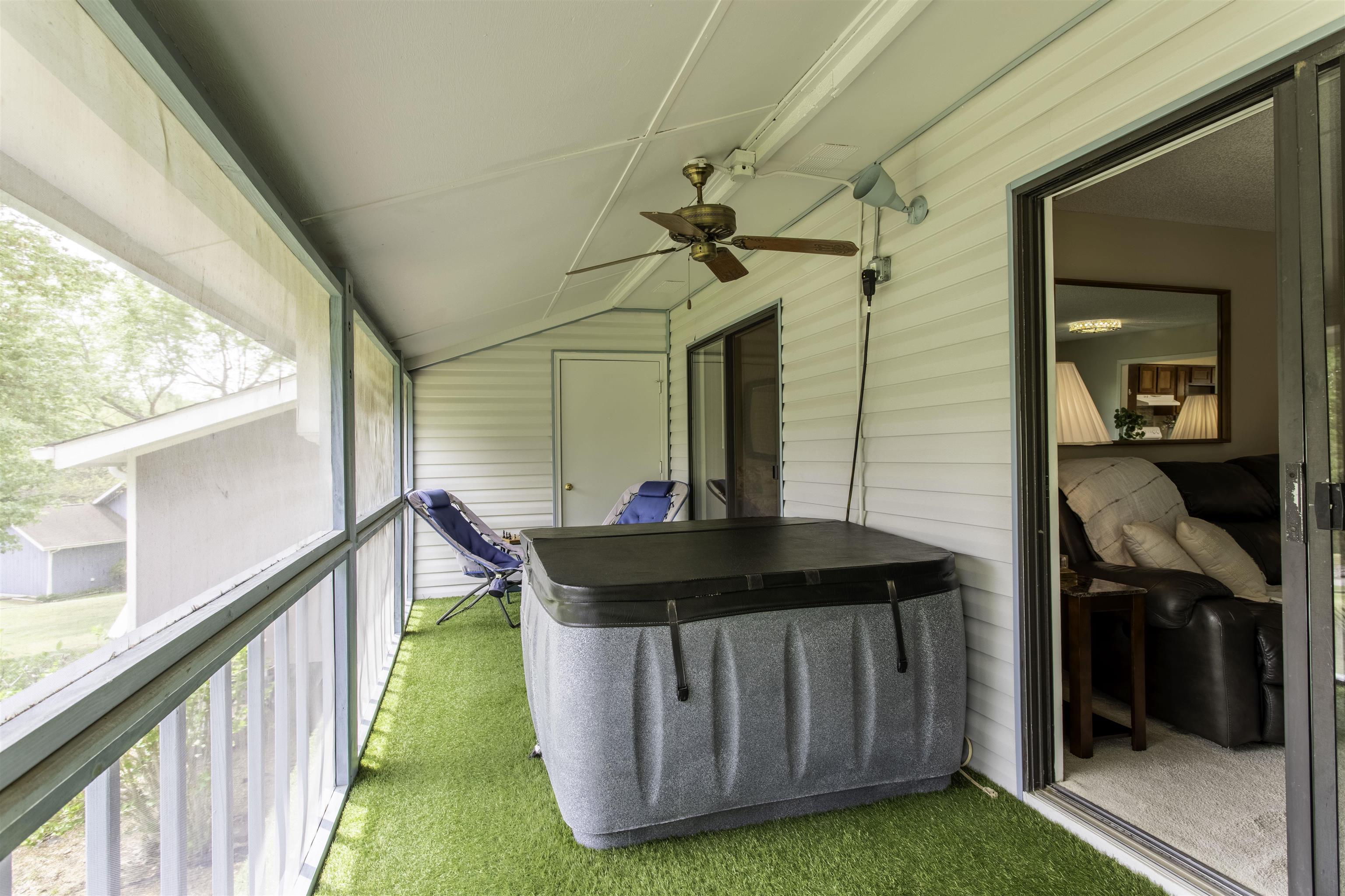 Photo 23 - Residential for sale – 8  Tenkiller   Cherokee Village, AR