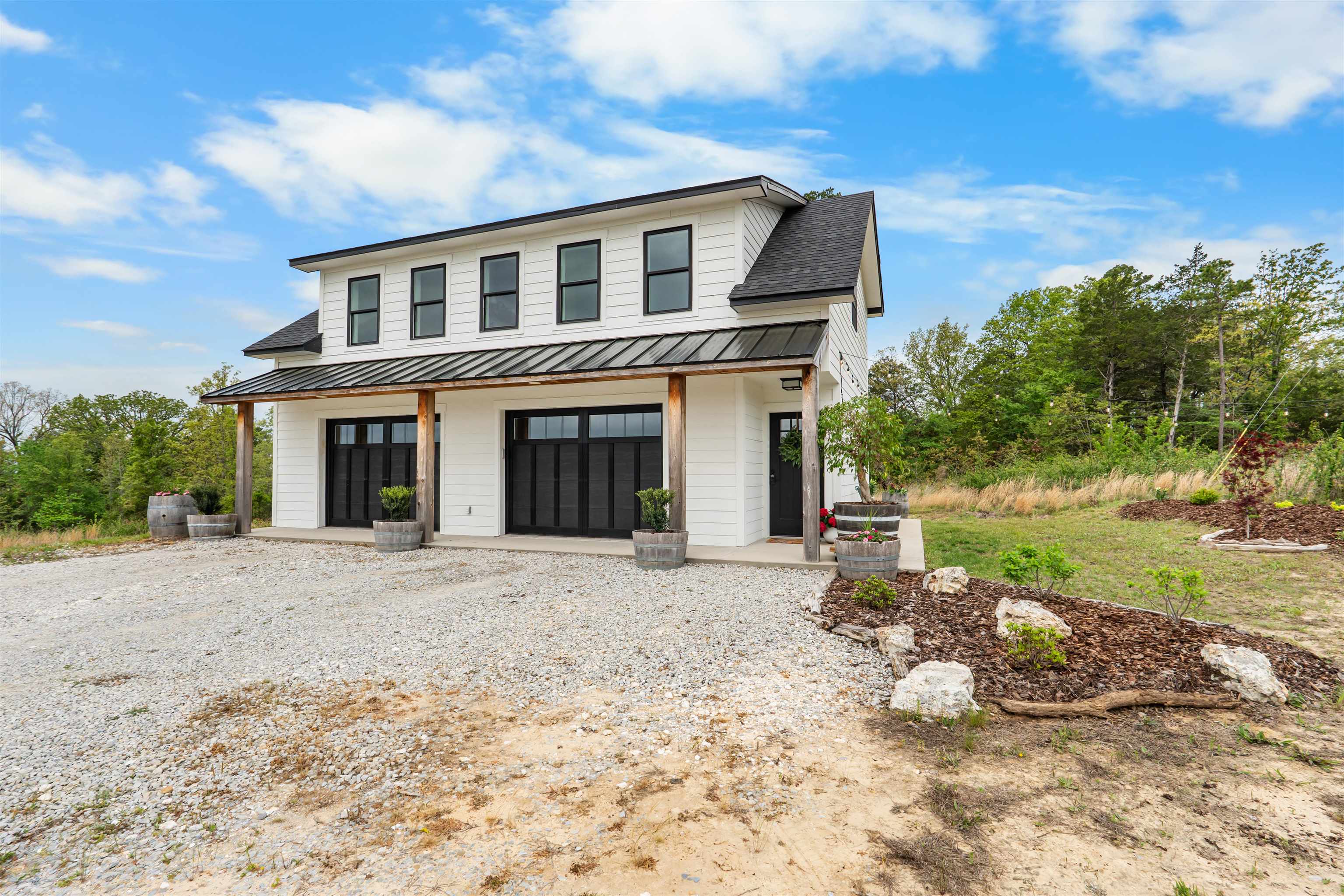 Residential for sale – 1881 E AR 56 Hwy   Violet Hill, AR