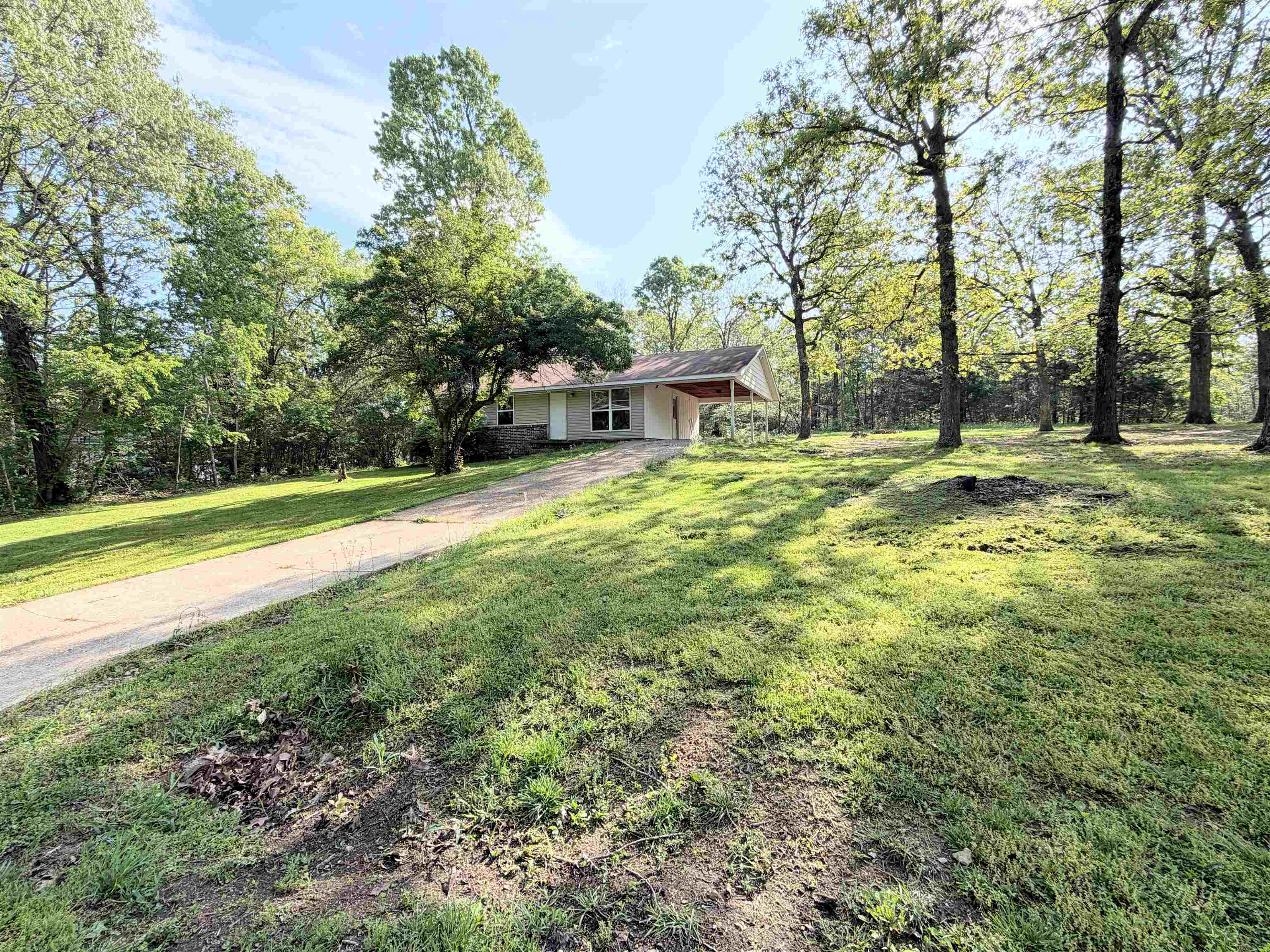 Photo 2 - Residential for sale – 1302  Orchard   Horseshoe Bend, AR