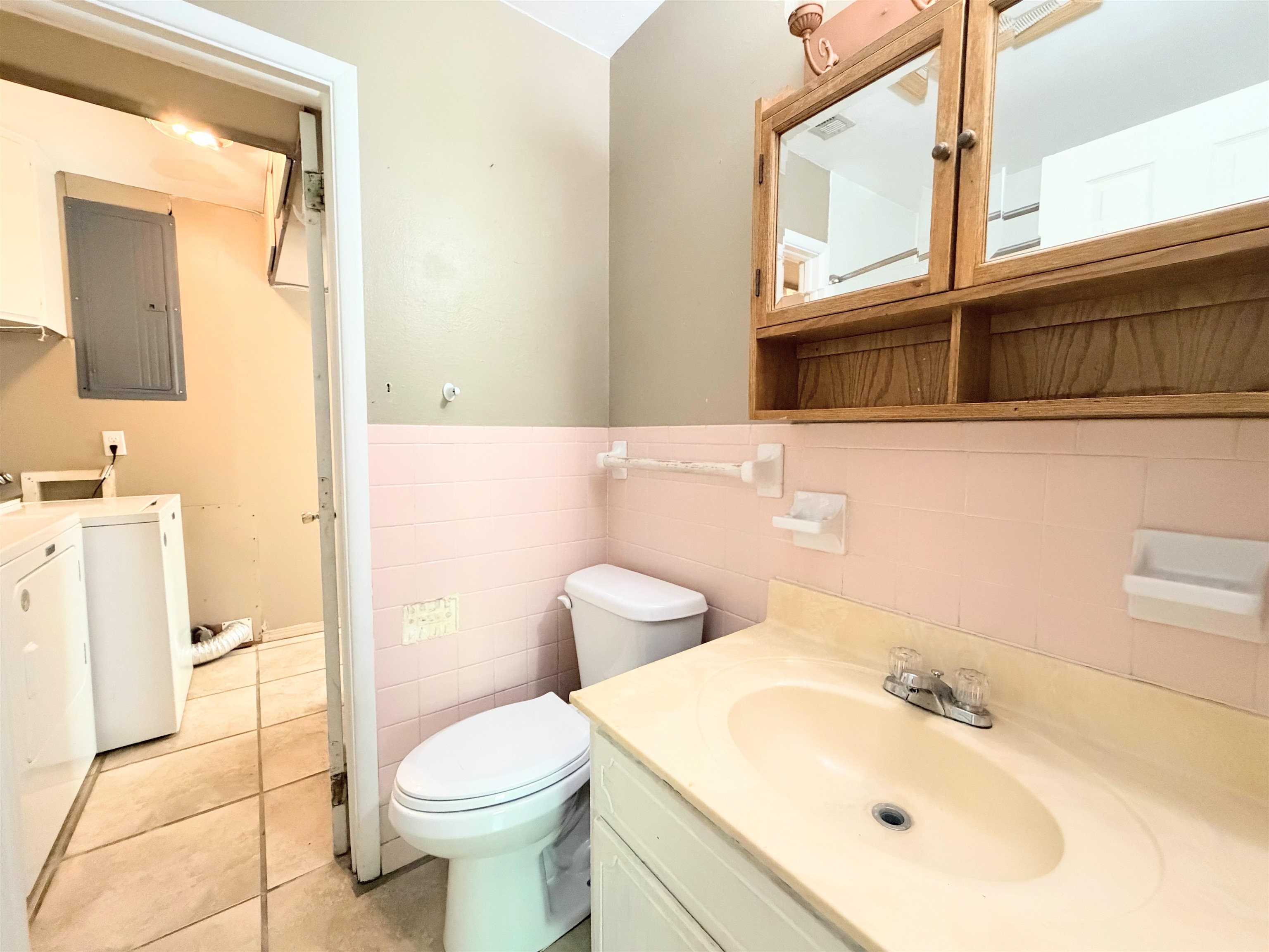 Photo 12 - Residential for sale – 1302  Orchard   Horseshoe Bend, AR