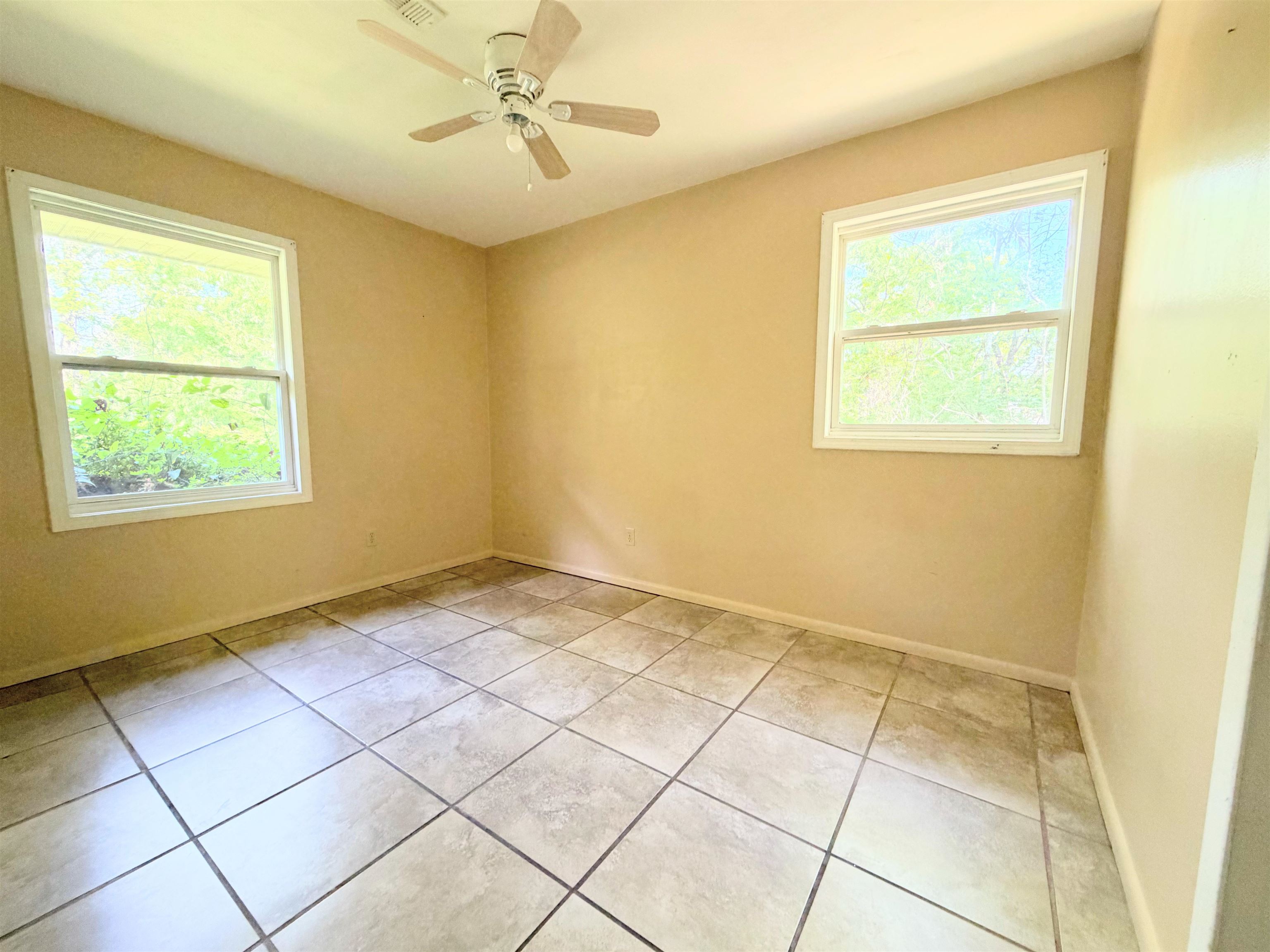 Photo 13 - Residential for sale – 1302  Orchard   Horseshoe Bend, AR