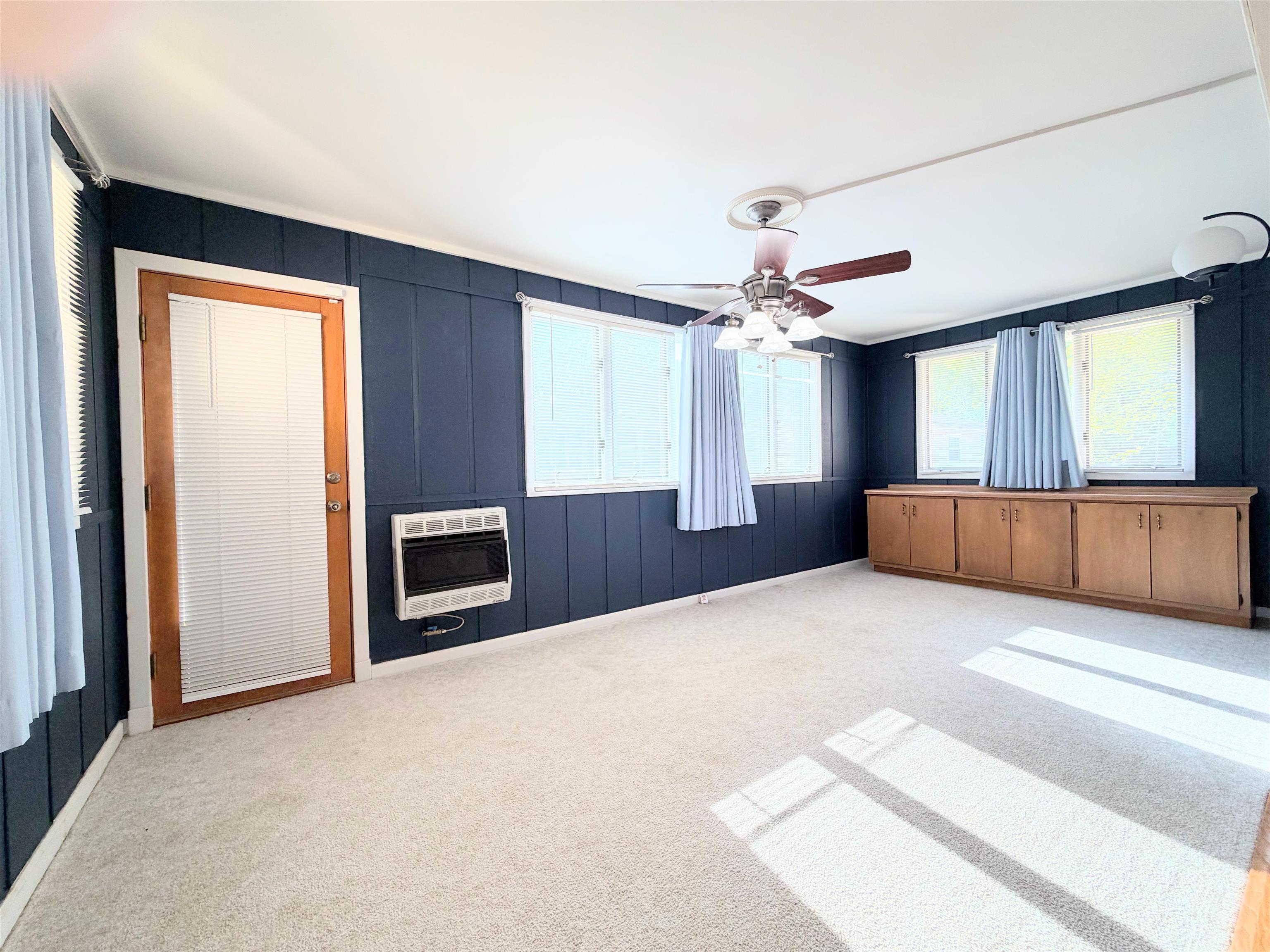 Photo 4 - Residential for sale – 312  Royal   Horseshoe Bend, AR