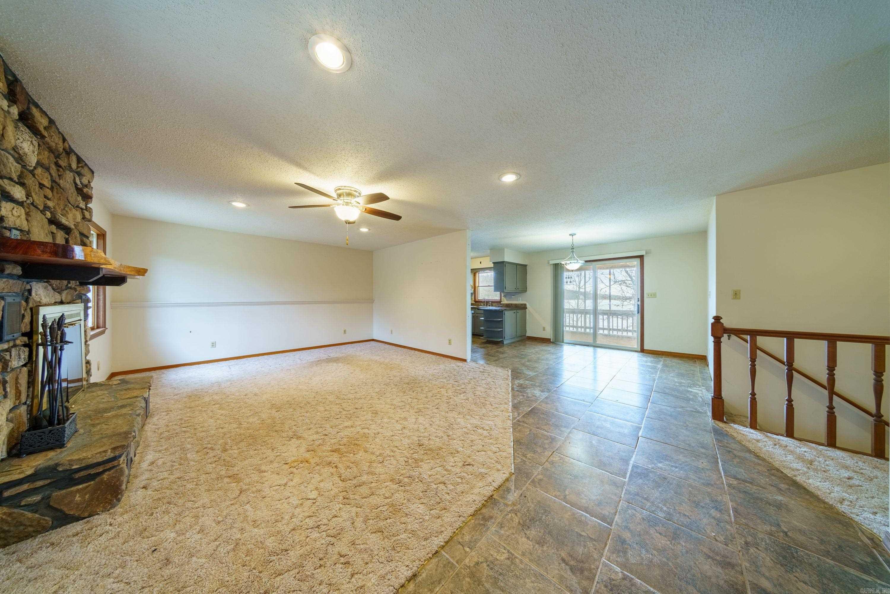 Photo 4 - Residential for sale – 909  Twilight Dr   Horseshoe Bend, AR