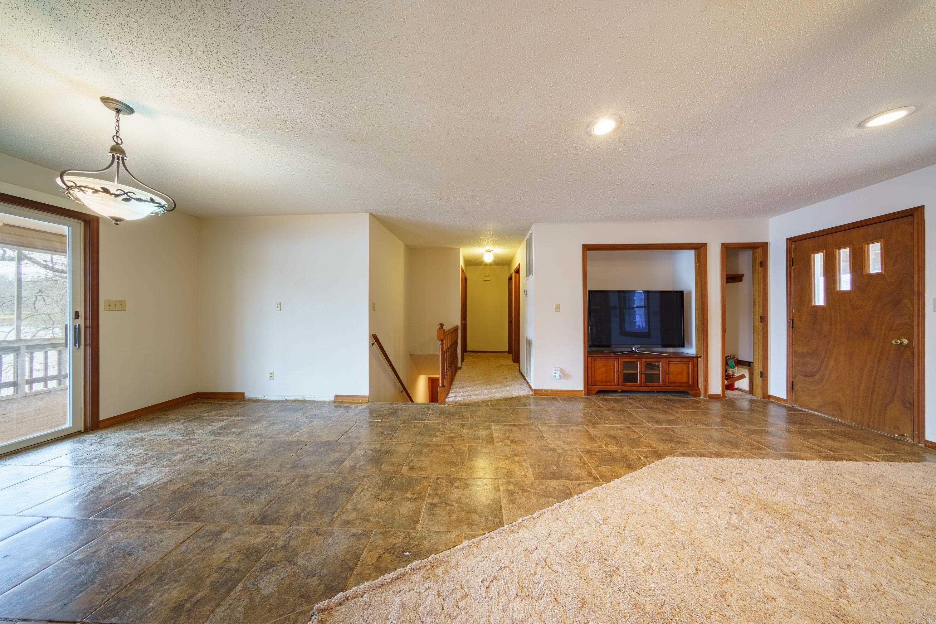 Photo 6 - Residential for sale – 909  Twilight Dr   Horseshoe Bend, AR