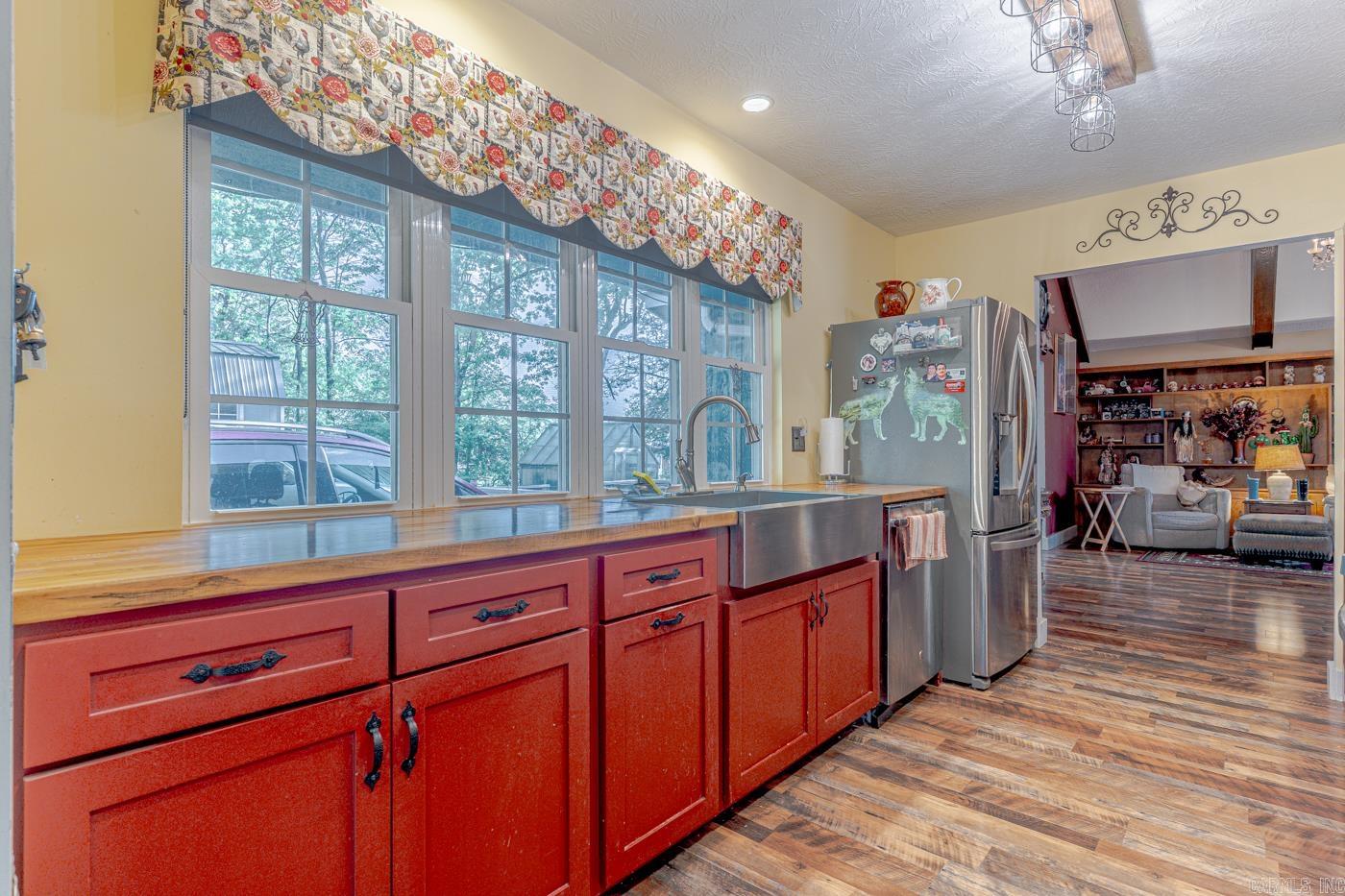 Photo 15 - Residential for sale – 208  Fairway Dr   Horseshoe Bend, AR