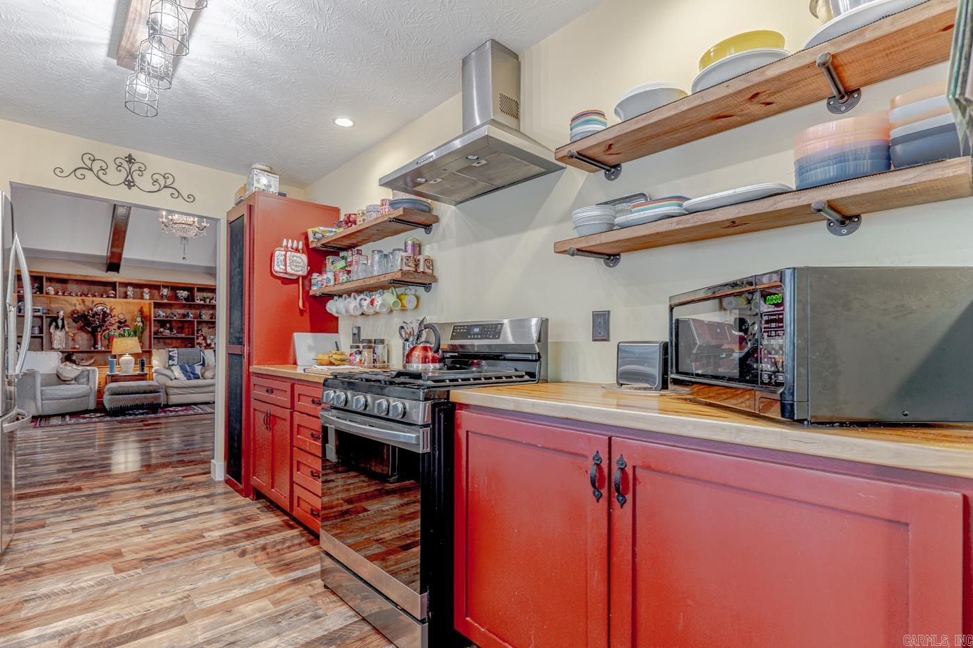 Photo 16 - Residential for sale – 208  Fairway Dr   Horseshoe Bend, AR