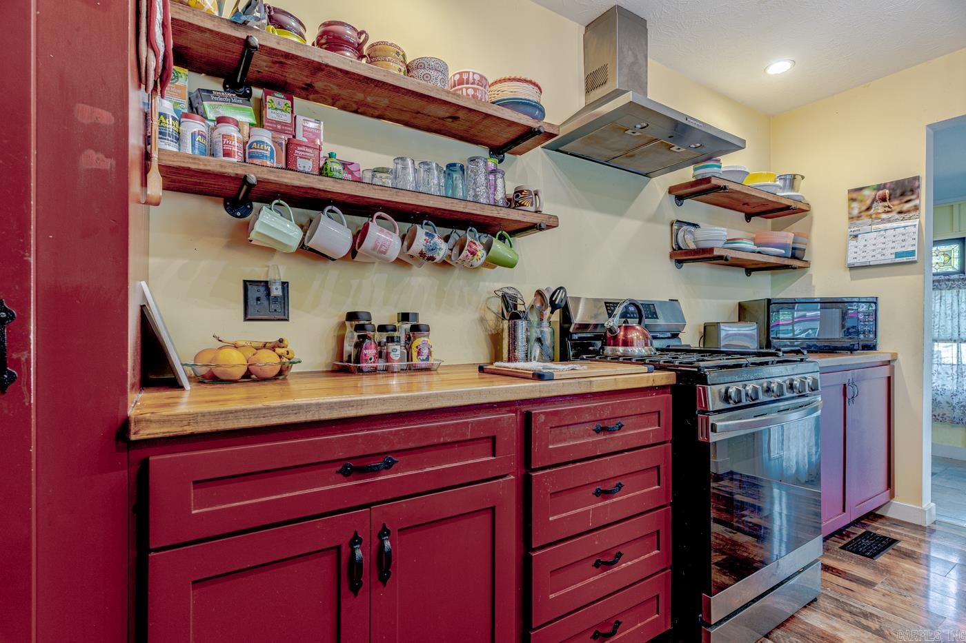 Photo 18 - Residential for sale – 208  Fairway Dr   Horseshoe Bend, AR