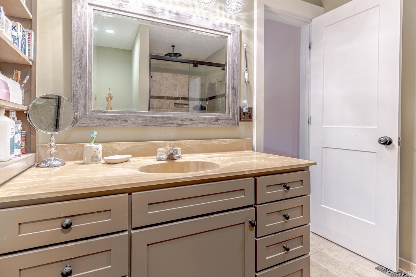 Photo 27 - Residential for sale – 208  Fairway Dr   Horseshoe Bend, AR