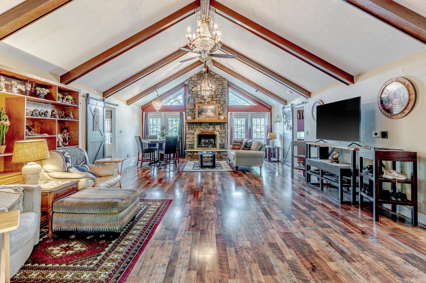 Photo 9 - Residential for sale – 208  Fairway Dr   Horseshoe Bend, AR