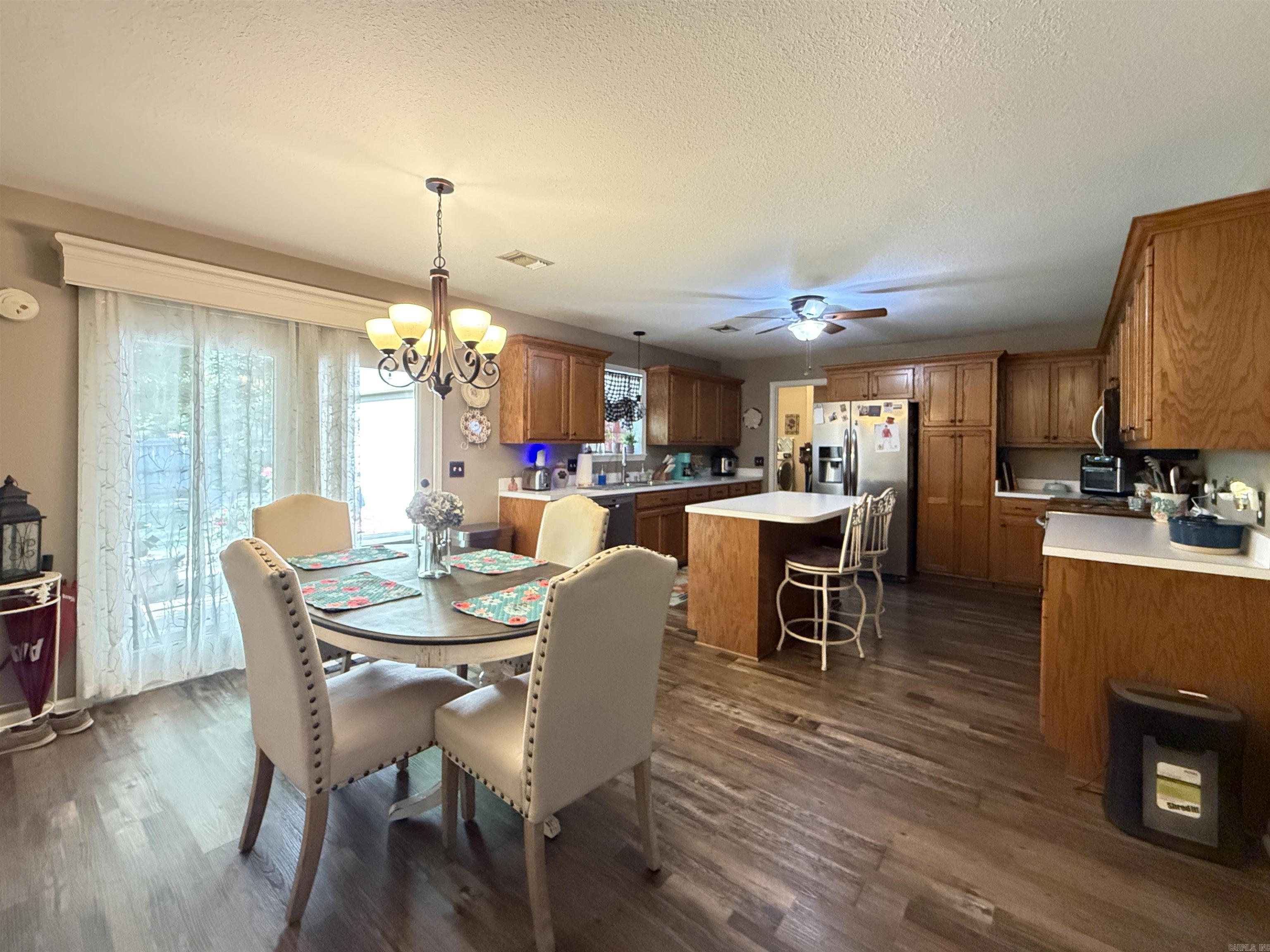 Photo 15 - Residential for sale – 7  Oak Meadow Cove   Batesville, AR