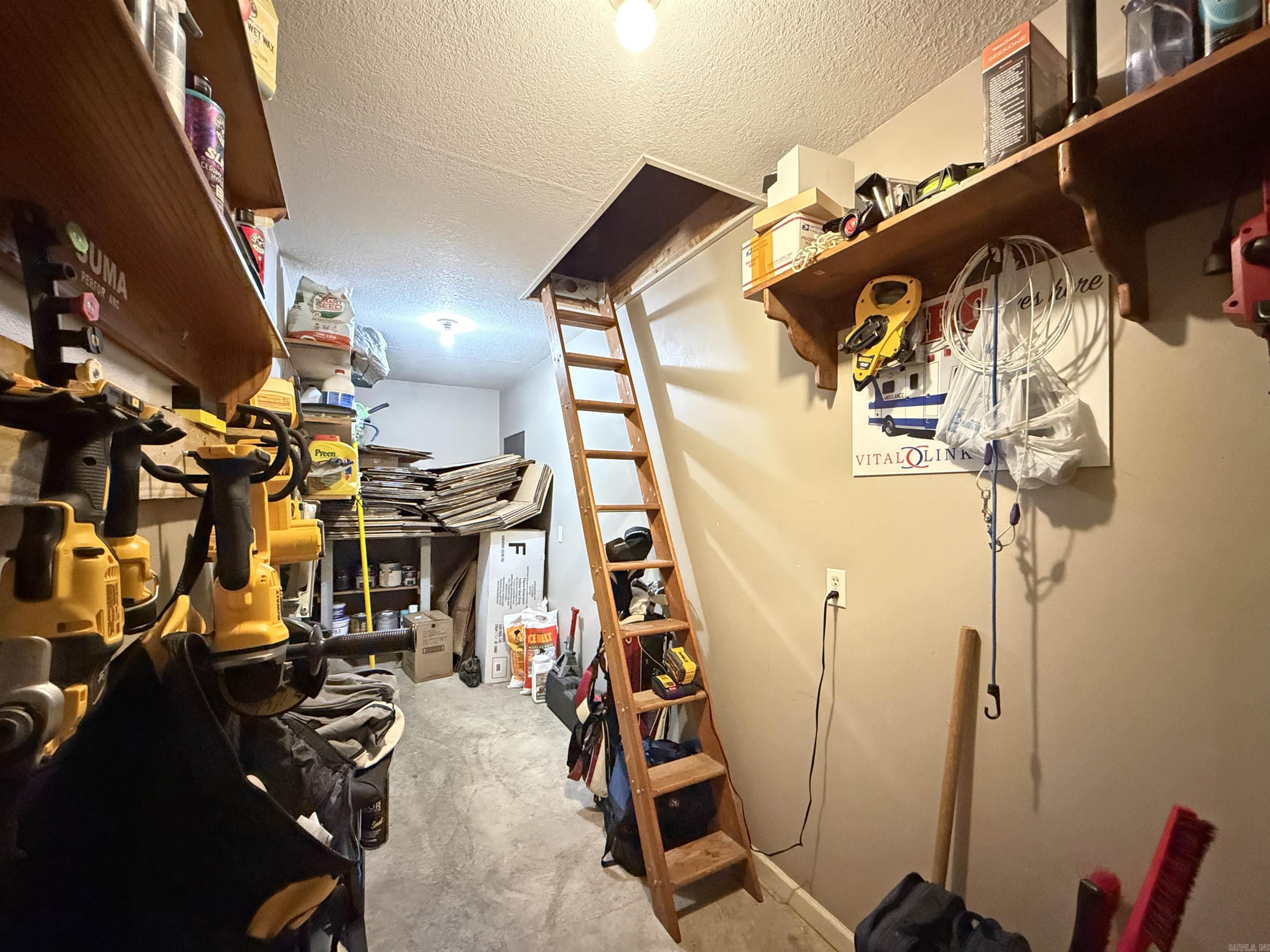 Photo 44 - Residential for sale – 7  Oak Meadow Cove   Batesville, AR