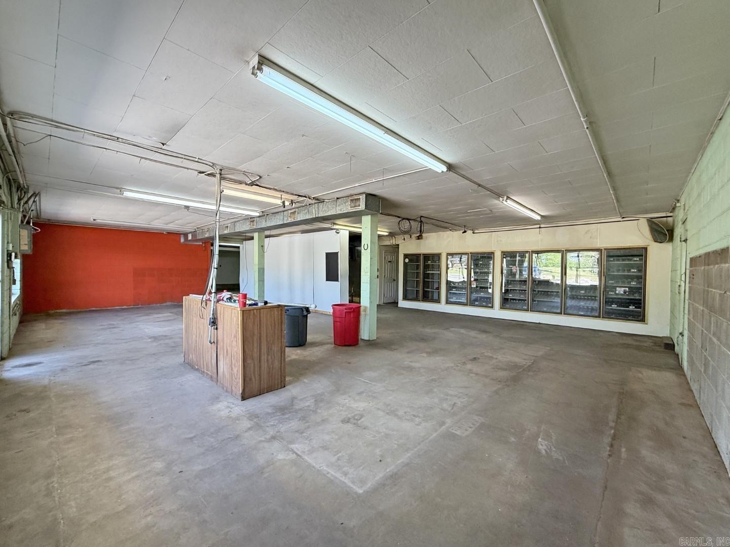 Photo 6 - Commercial / Industrial for sale – 6435  Bethesda   Batesville, AR