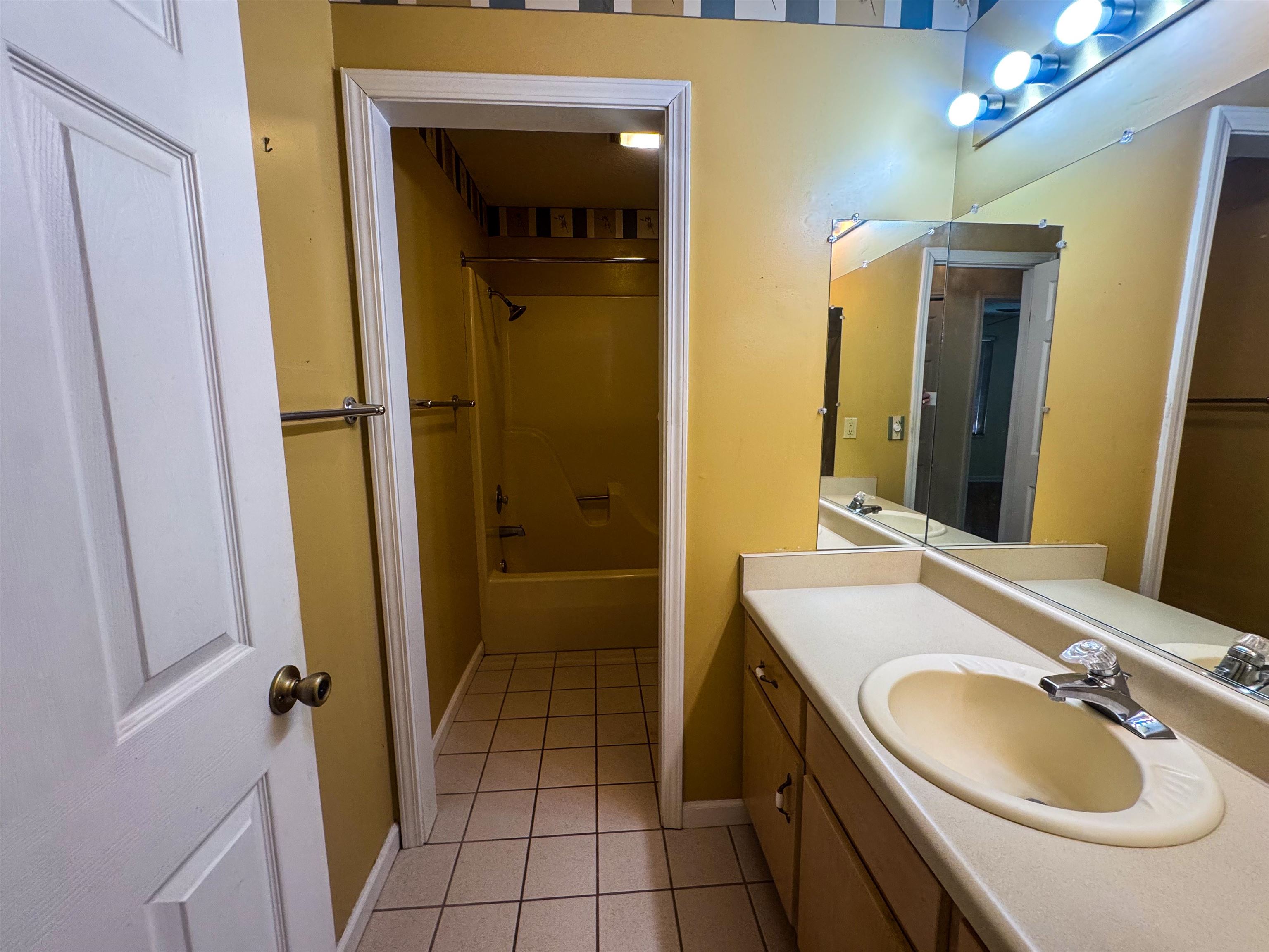 Photo 13 - Residential for sale – 16  Iroquois   Cherokee Village, AR