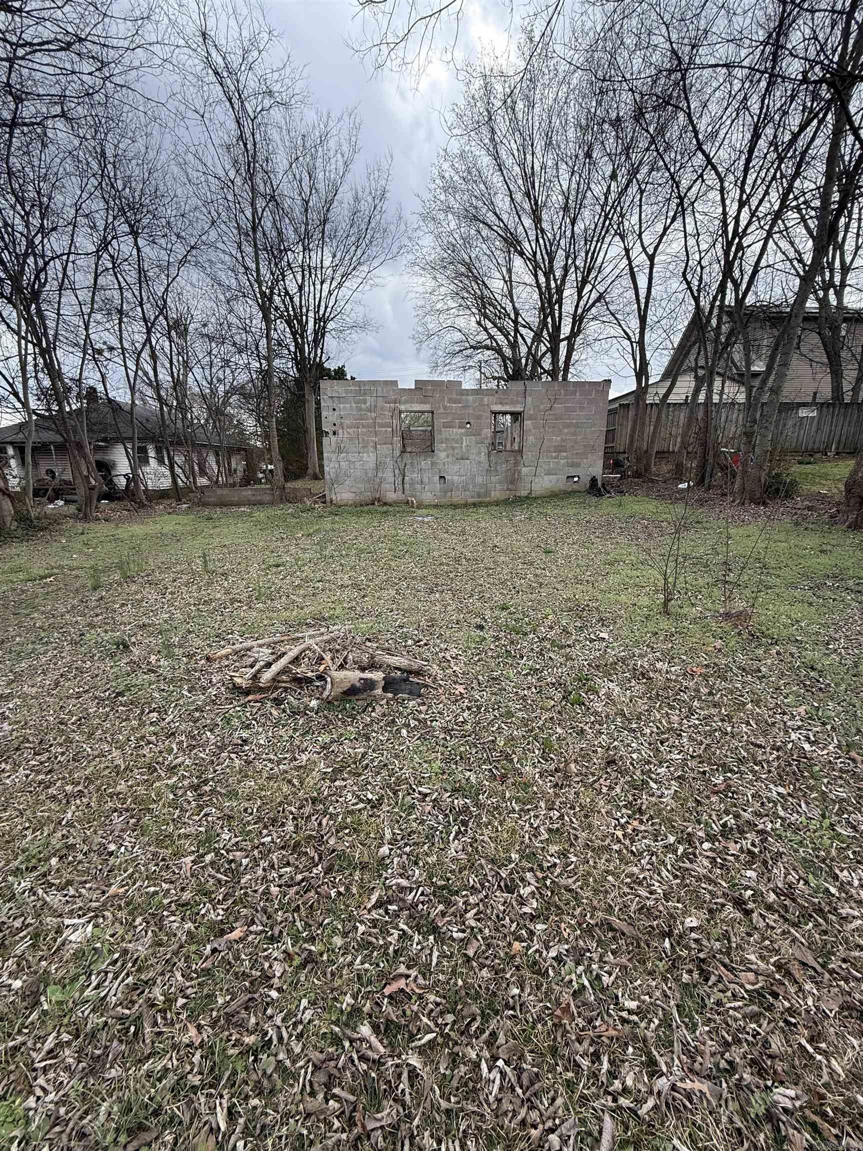 Photo 2 - Vacant Land for sale – 150 W Wycough   Batesville, AR