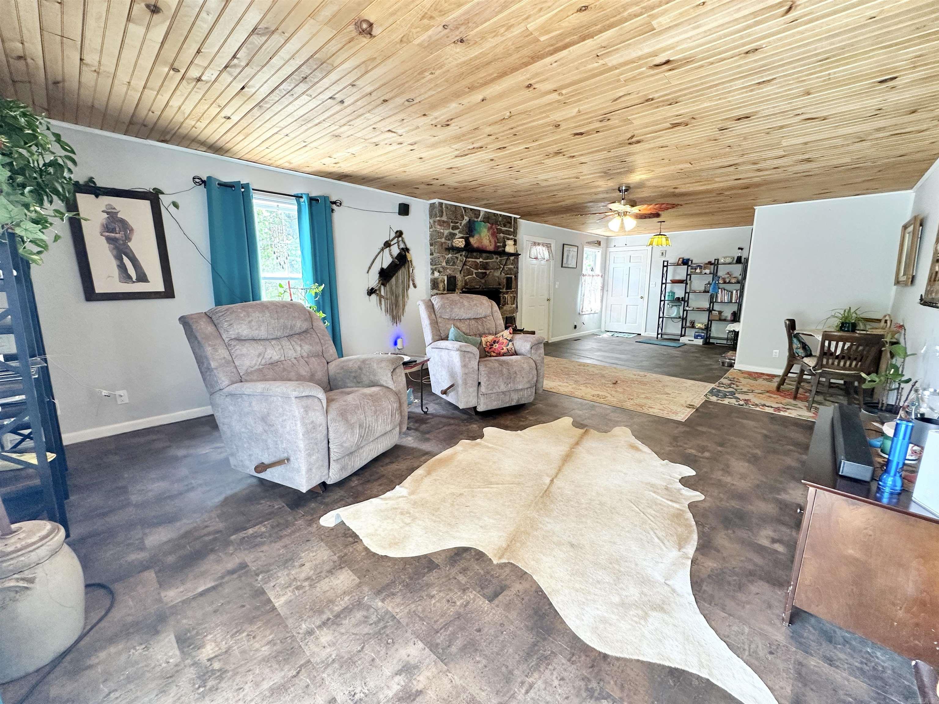 Photo 5 - Residential for sale – 300  Fairway   Horseshoe Bend, AR