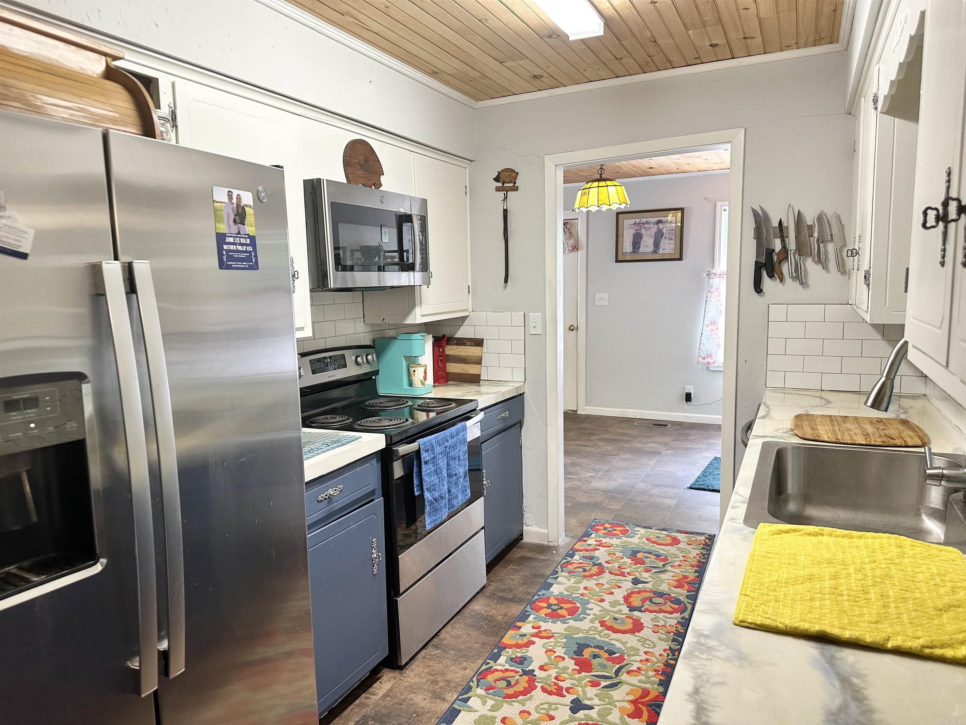 Photo 8 - Residential for sale – 300  Fairway   Horseshoe Bend, AR