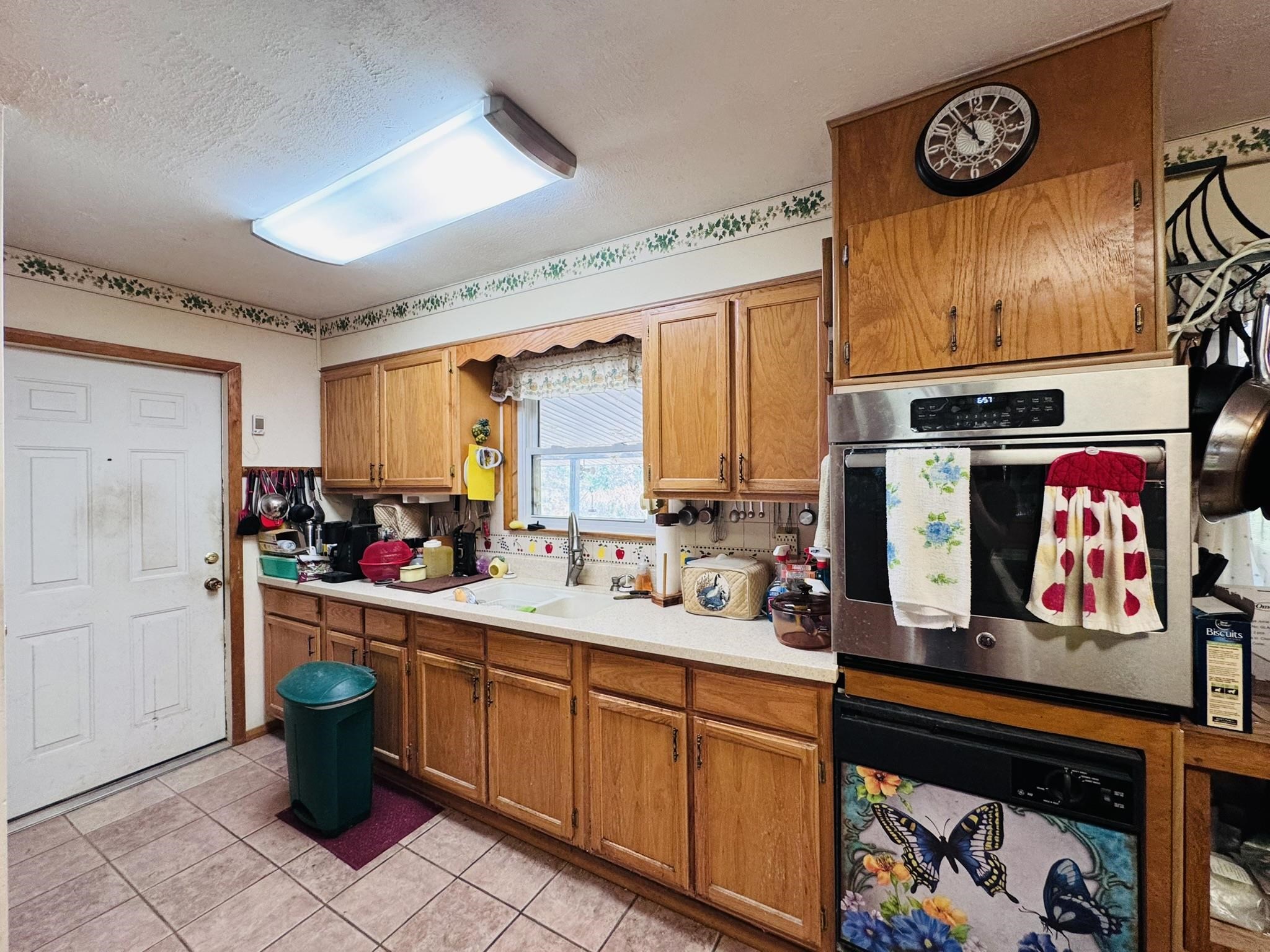 Photo 5 - Residential for sale – 884  J Bar J Circle   Violet Hill, AR